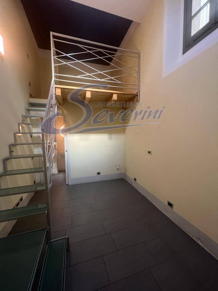 Ufficio in vendita a Como