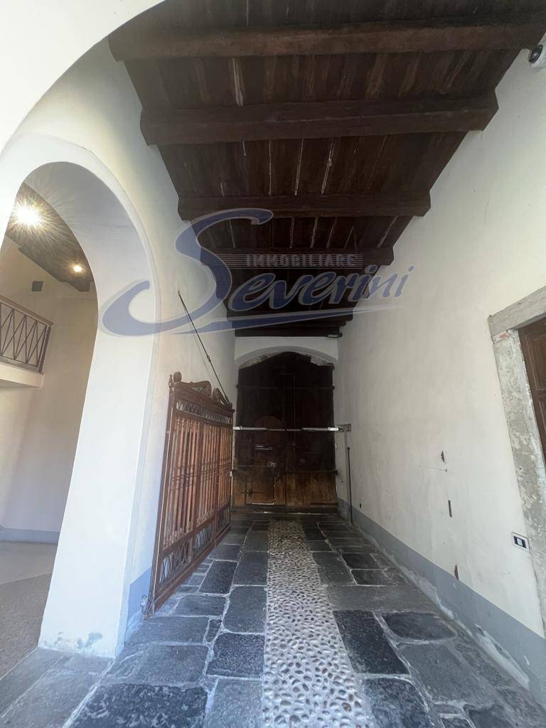 Ufficio in vendita a Como