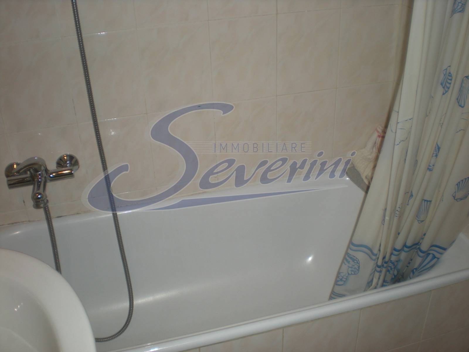 Appartamento in affitto a Como, Tavernola