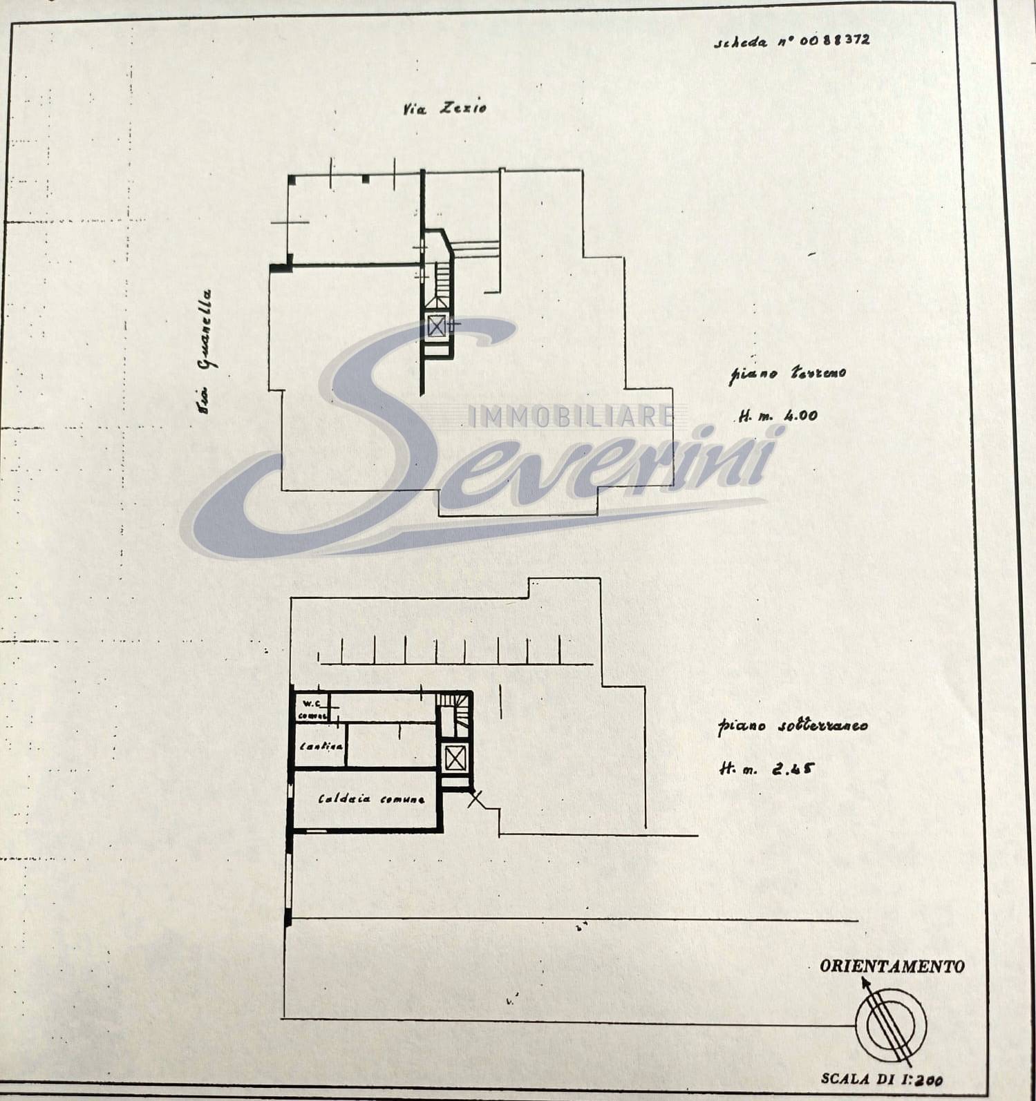 Negozio in vendita a Como