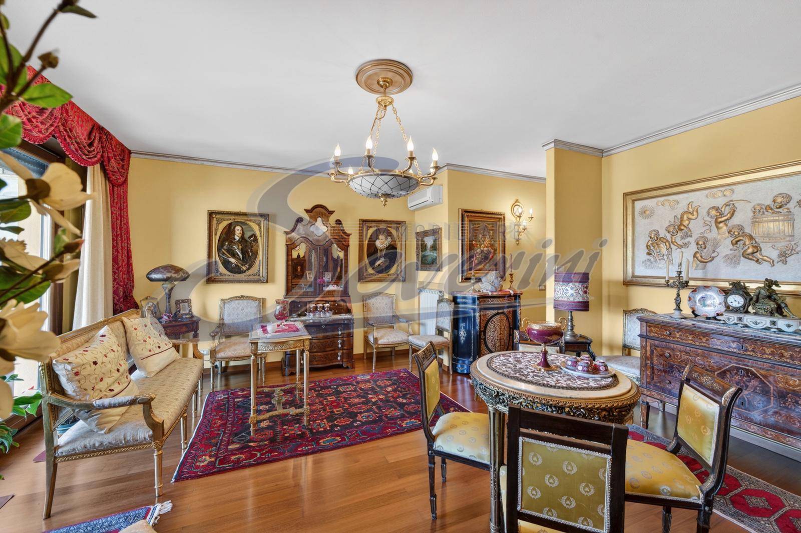 Appartamento in vendita a Como