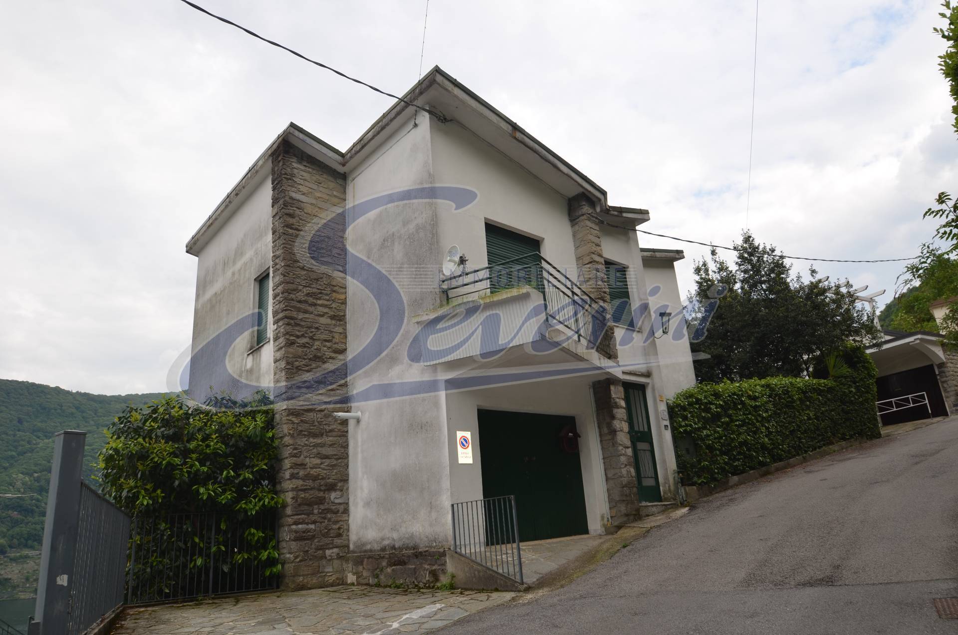 Villa in affitto a Brienno