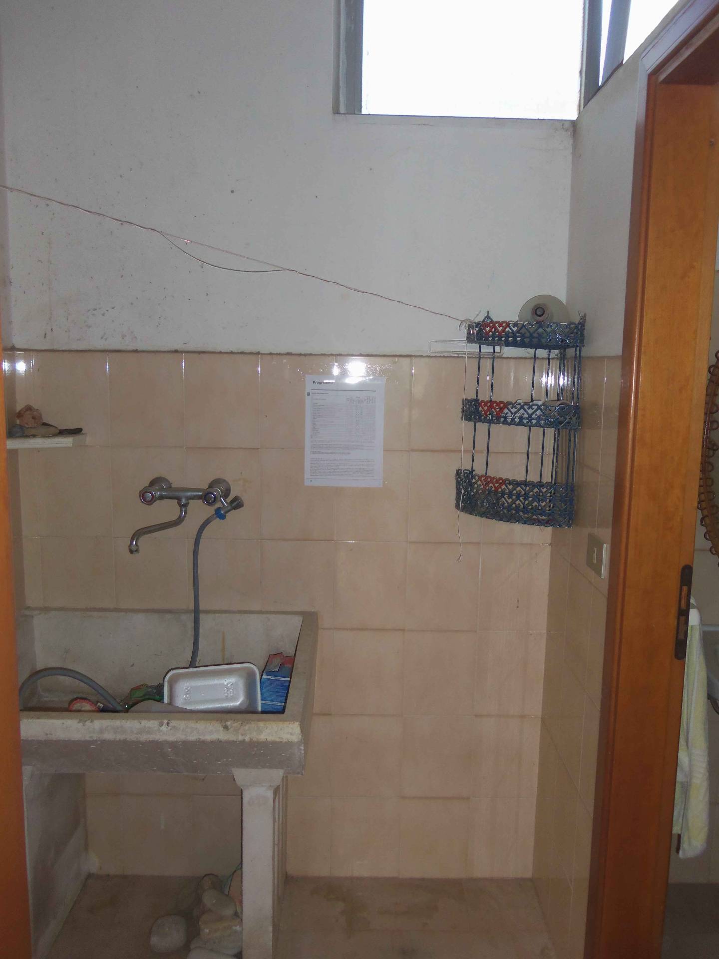 Locale artigianale/laboratorio in vendita a Acquaviva Picena, Residenziale