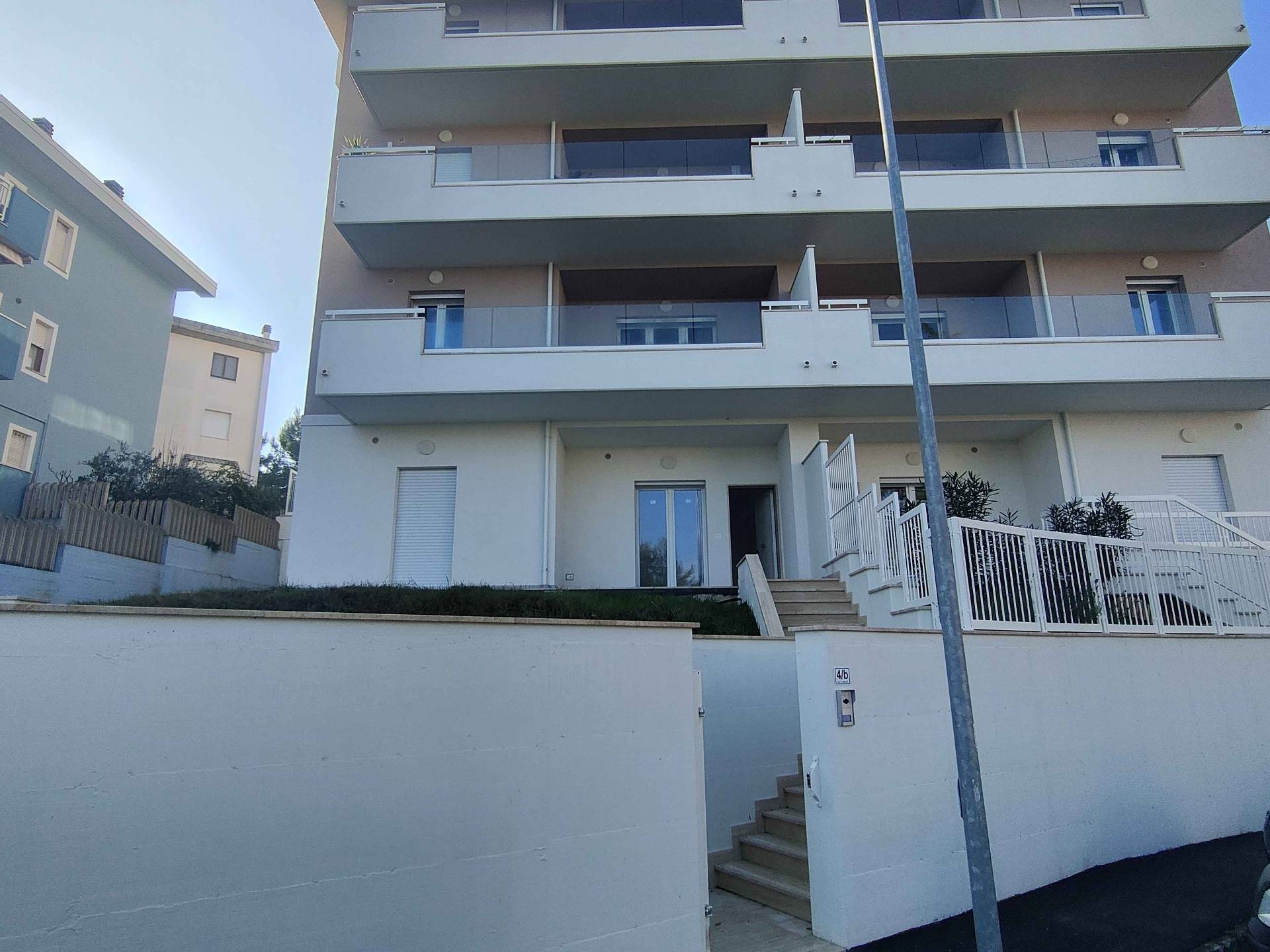 Appartamento in vendita a Acquaviva Picena, Centrale