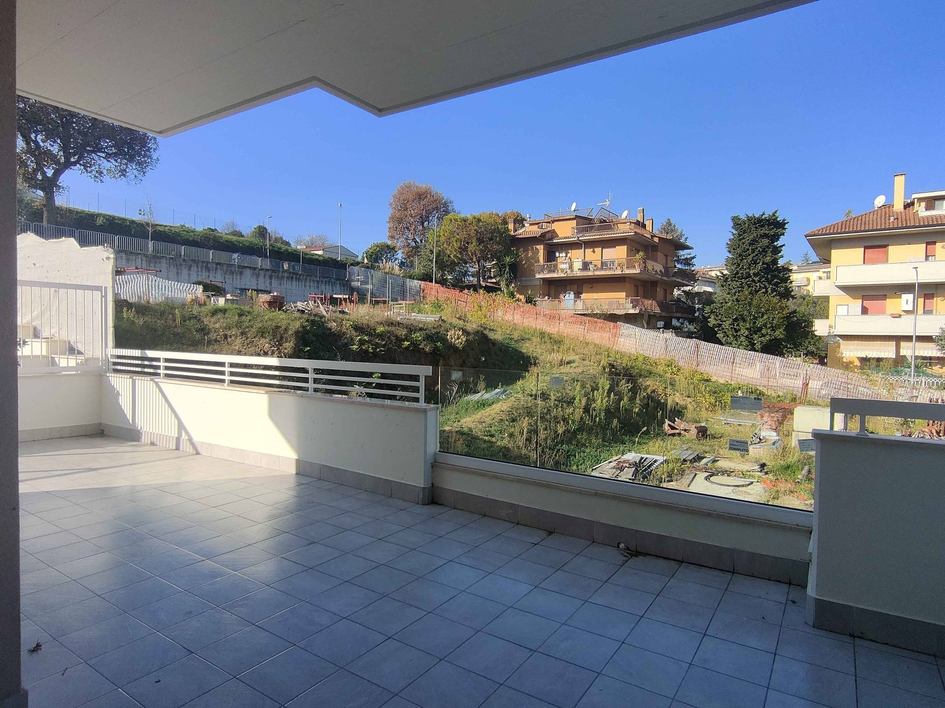 Appartamento in vendita a Acquaviva Picena, Centrale