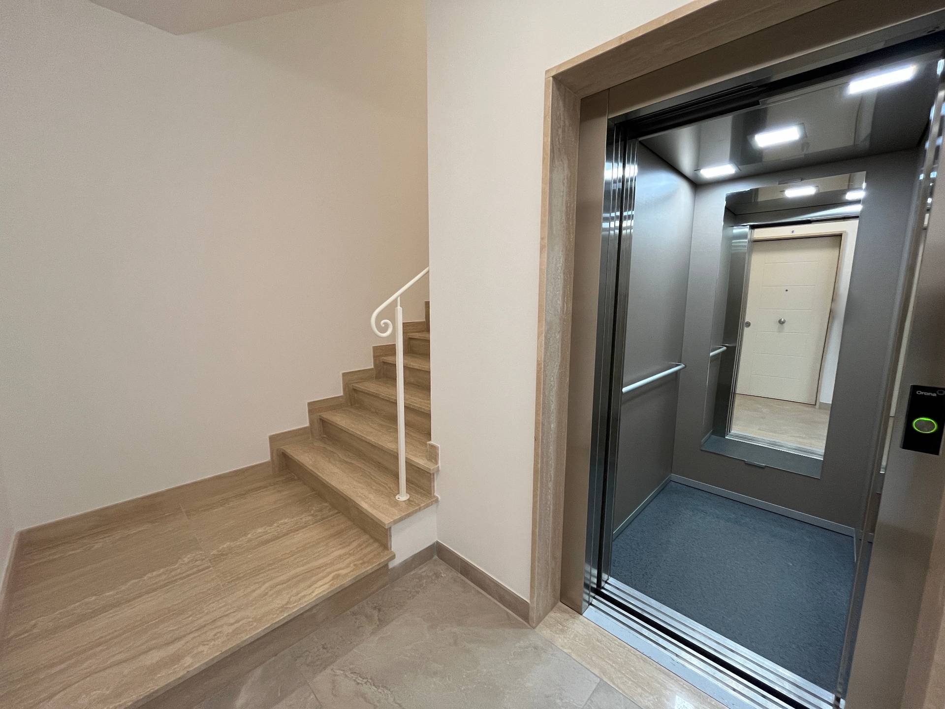 Appartamento in vendita a Acquaviva Picena, Centrale