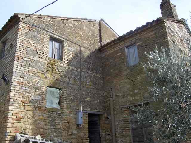 Rustico/Casale in vendita a Acquaviva Picena, Panoramica