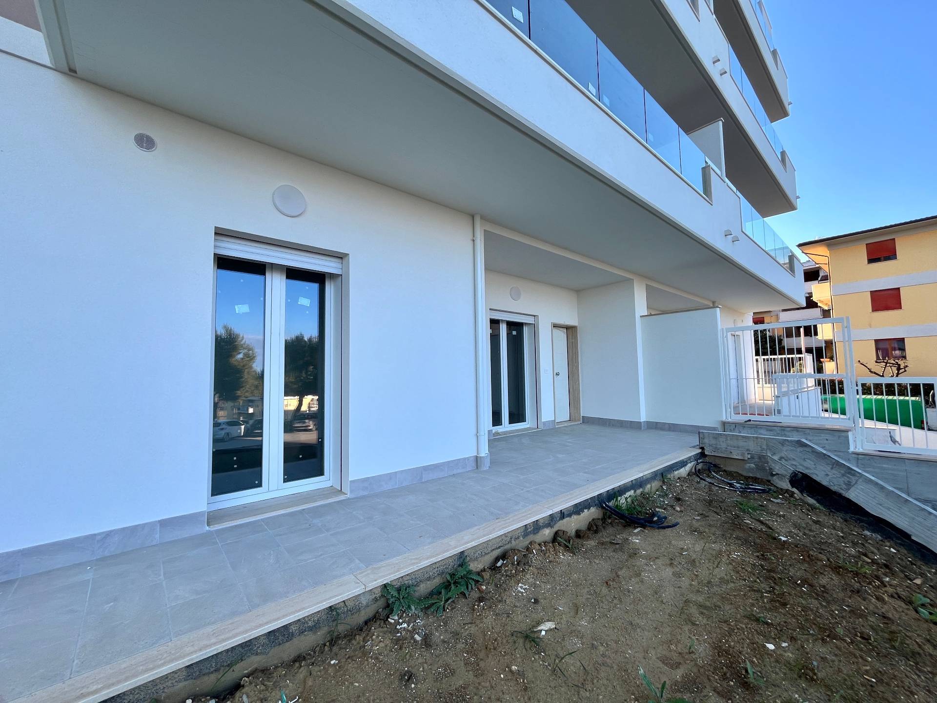 Appartamento in vendita a Acquaviva Picena, Centrale