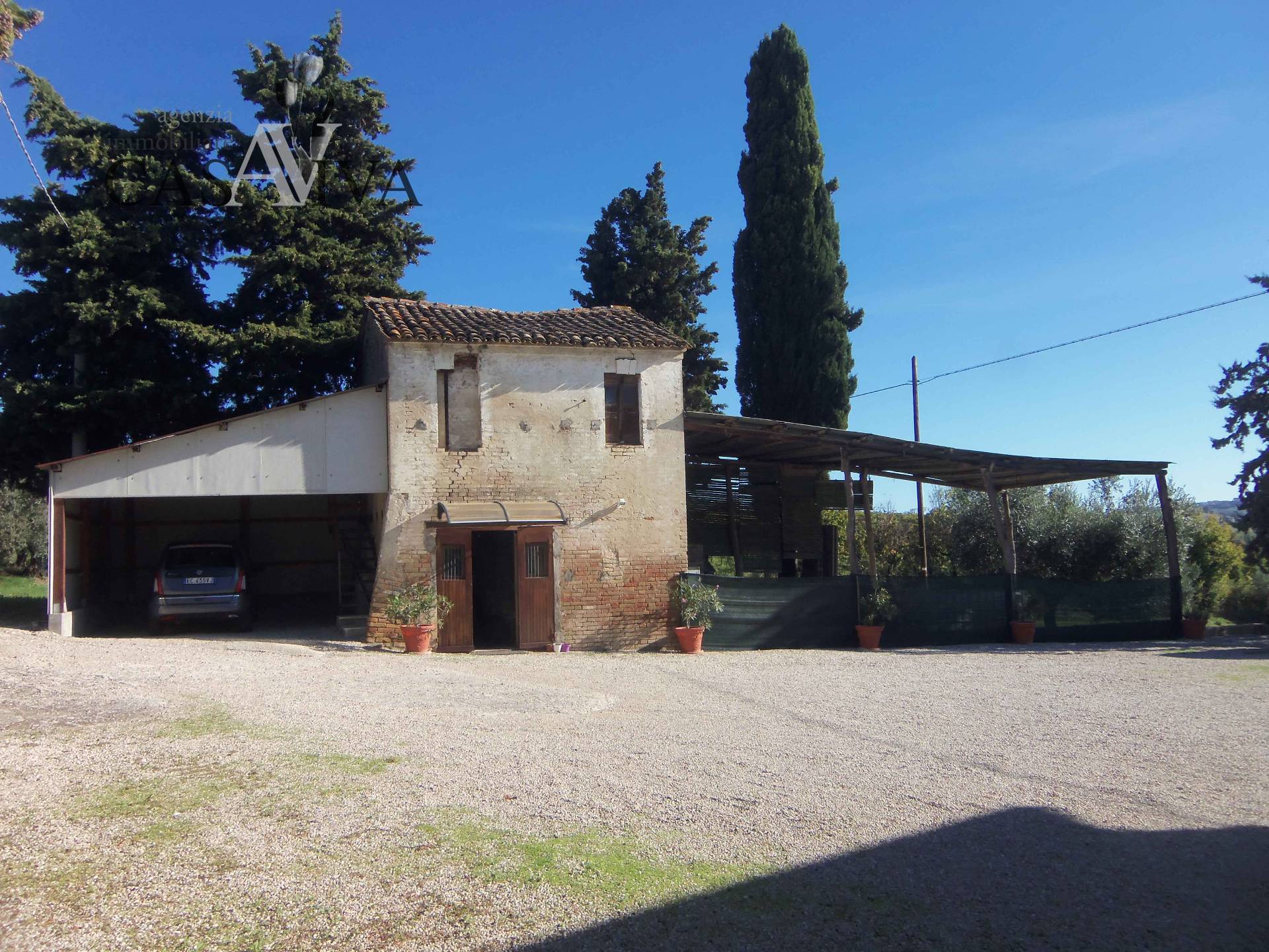 Rustico/Casale in vendita a Monsampolo del Tronto, Monsampolo
