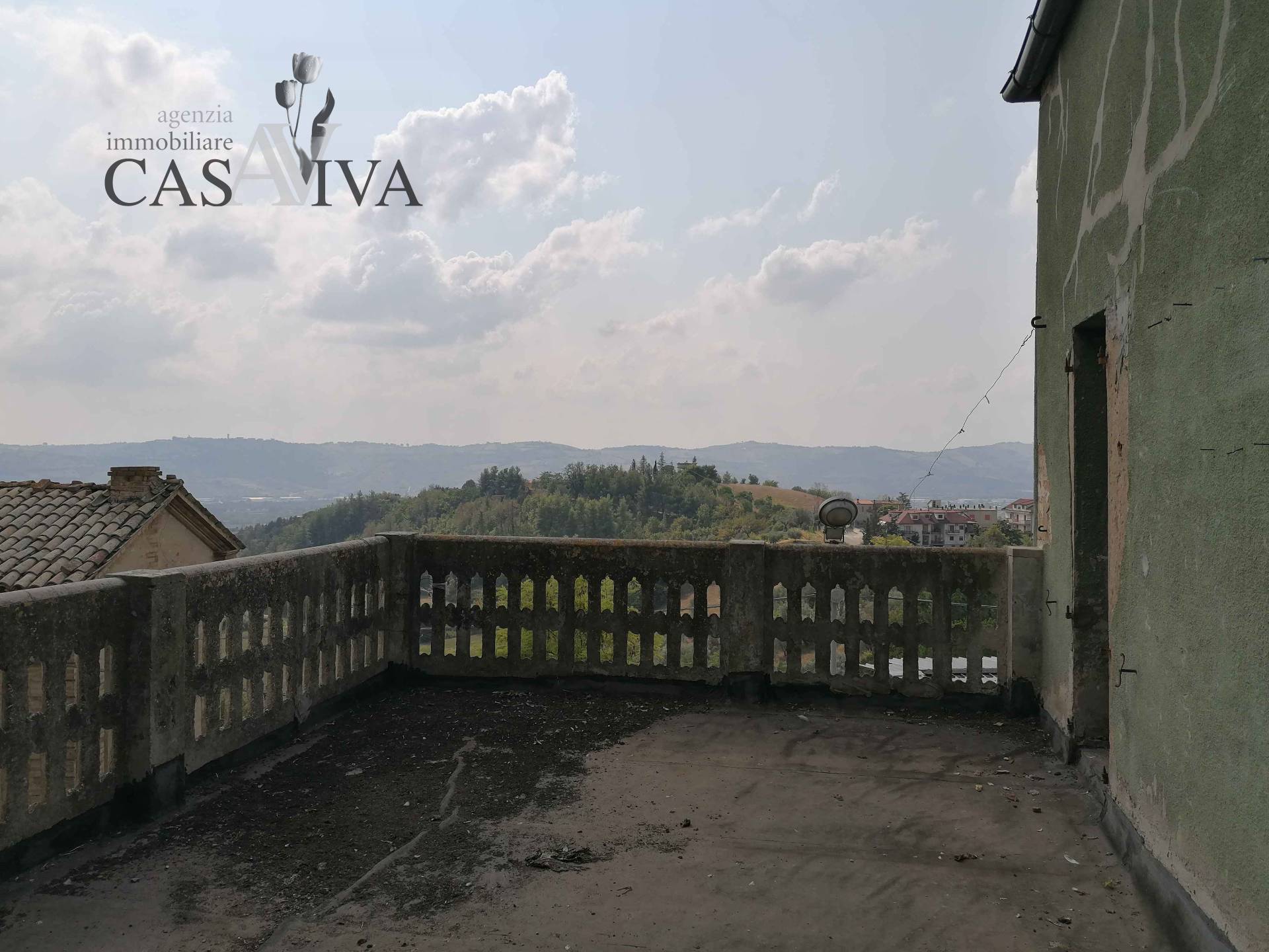 Casa Cielo Terra in vendita a Monsampolo del Tronto