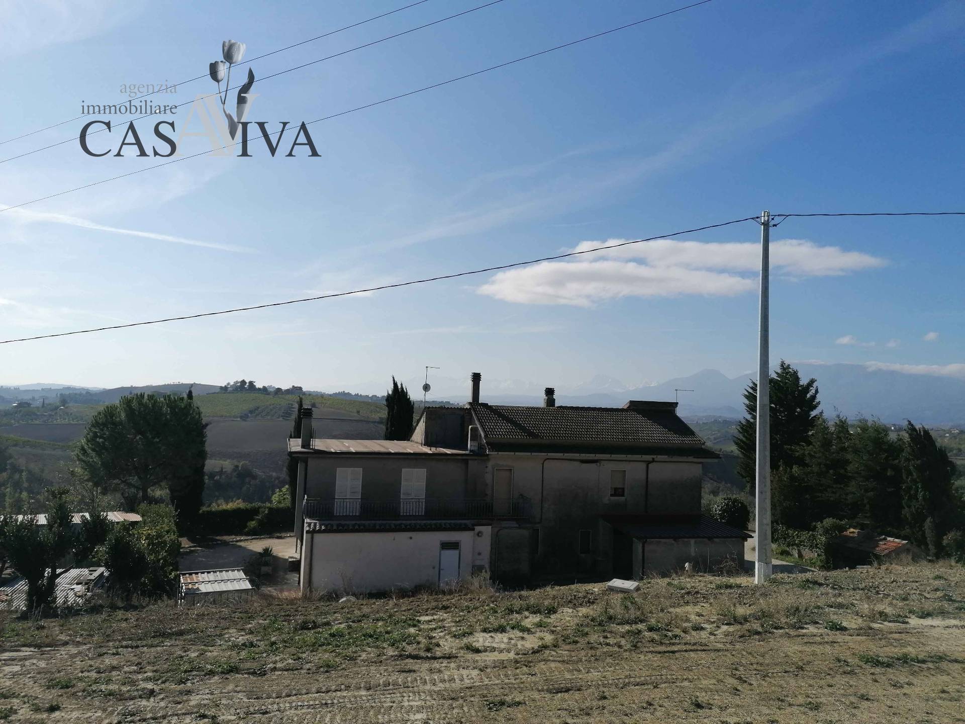 Rustico/Casale in vendita a Offida