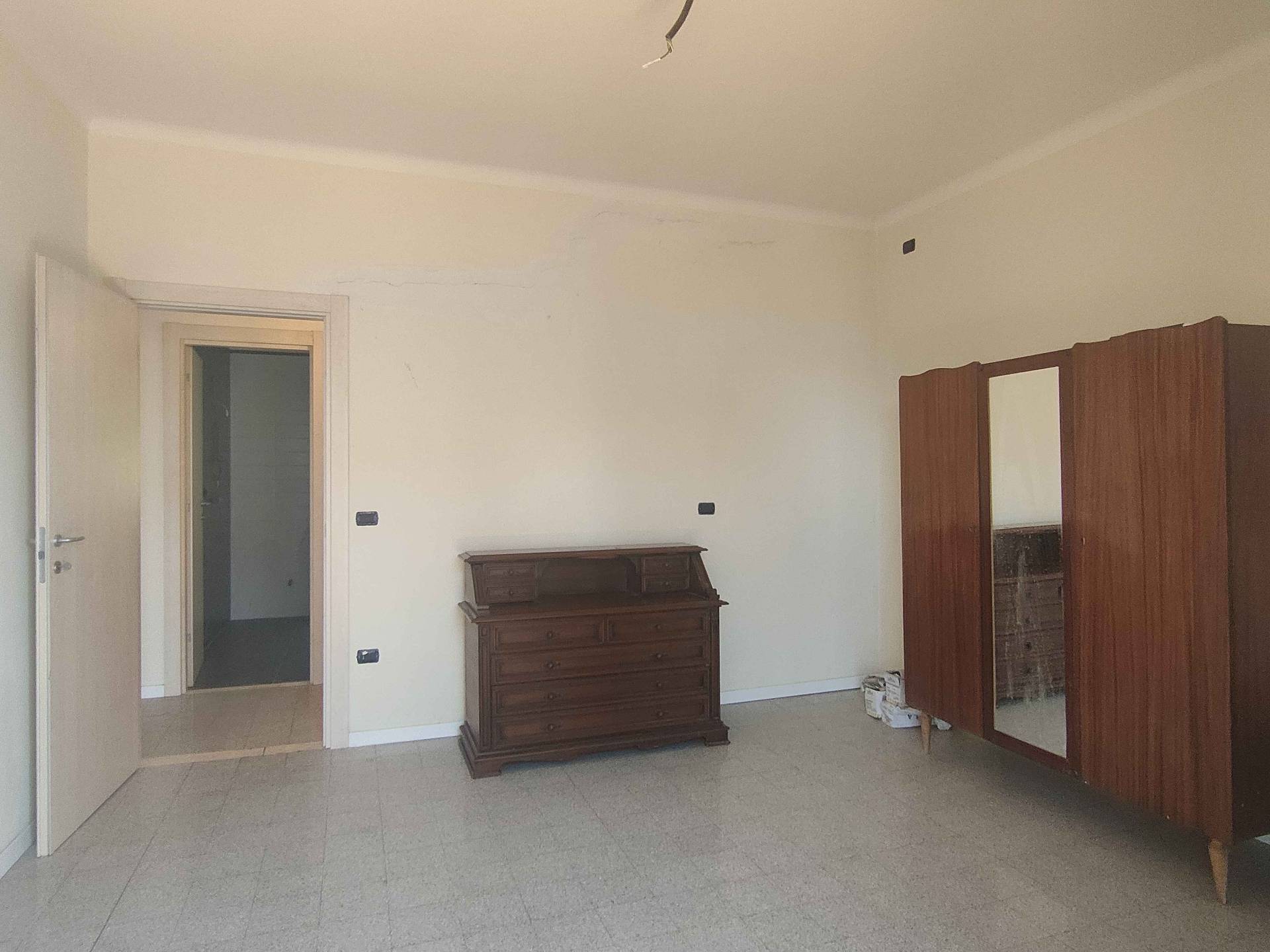 Rustico/Casale in vendita a Acquaviva Picena, Centrale