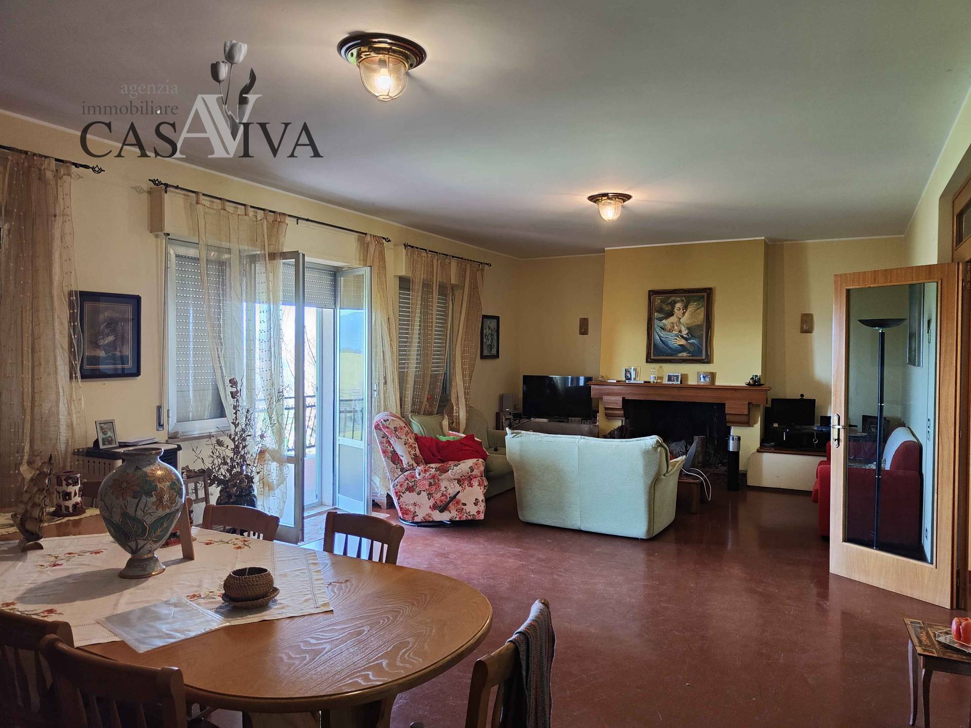 Rustico/Casale in vendita a Acquaviva Picena, Centrale