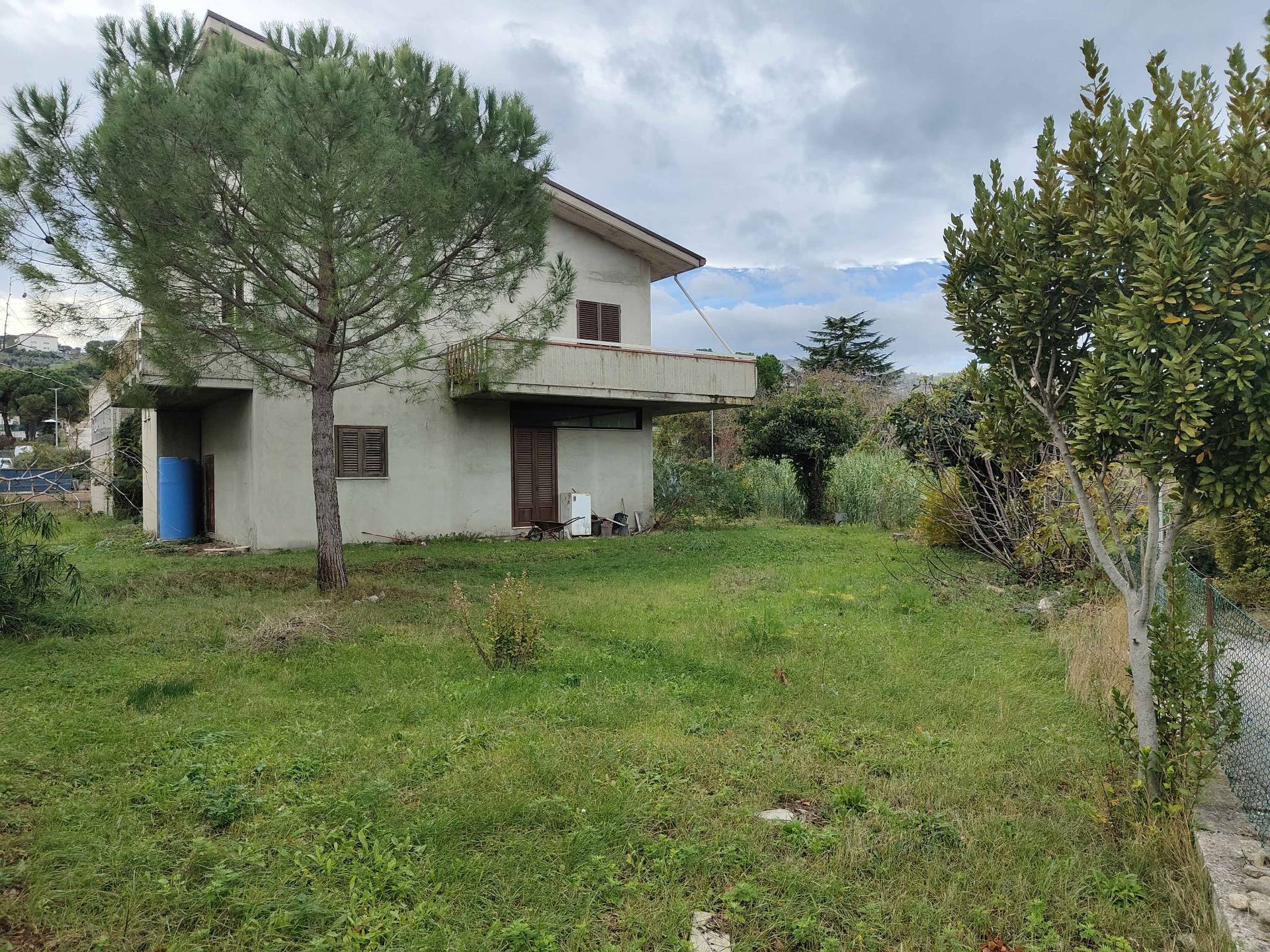 Casa indipendente in vendita a Acquaviva Picena