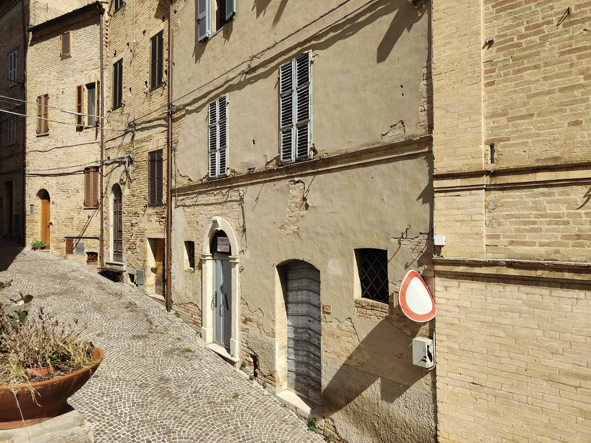 Porzione di Casa in vendita a Acquaviva Picena, Centro storico