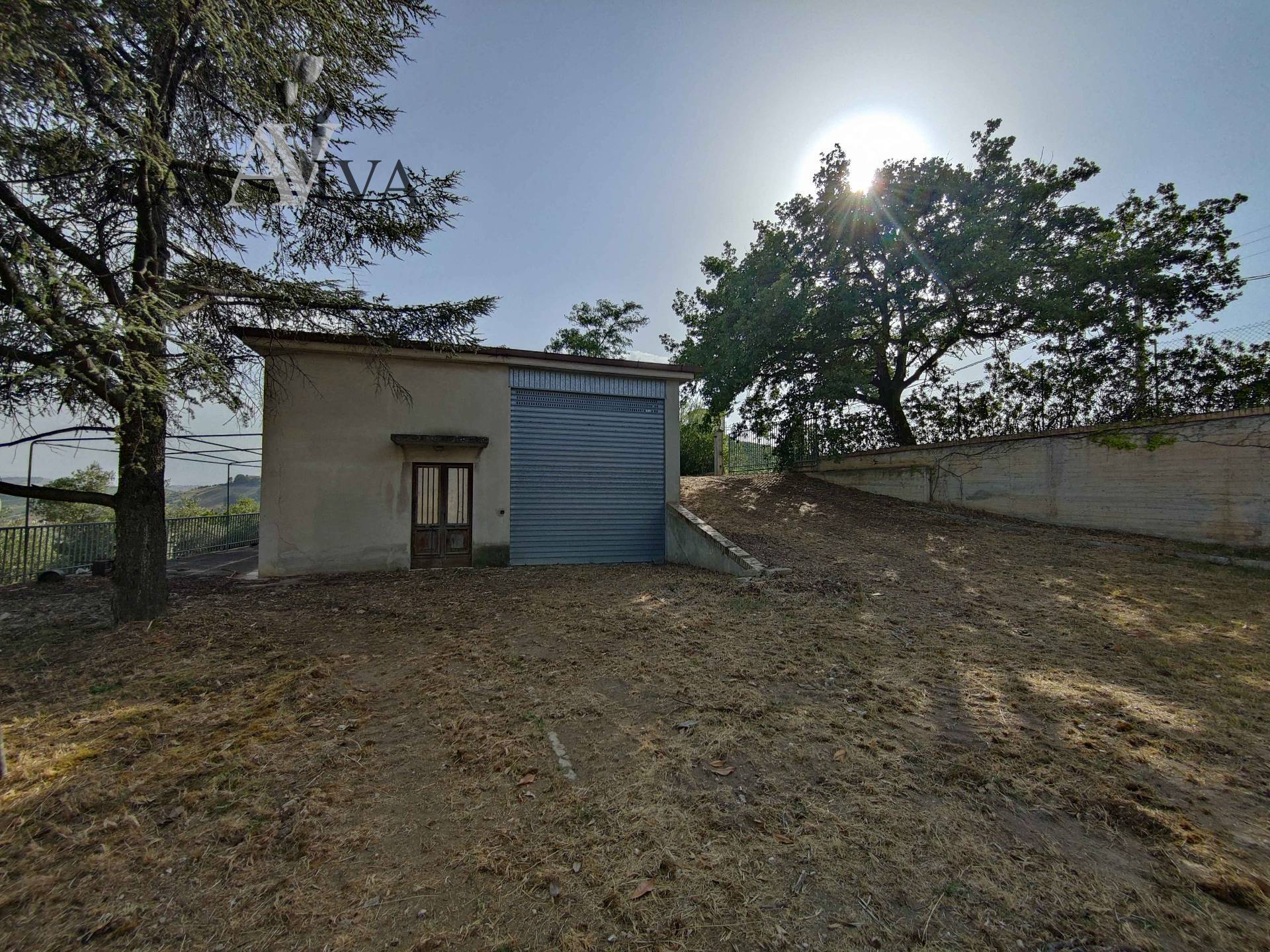 Rustico/Casale in vendita a Acquaviva Picena, Forola