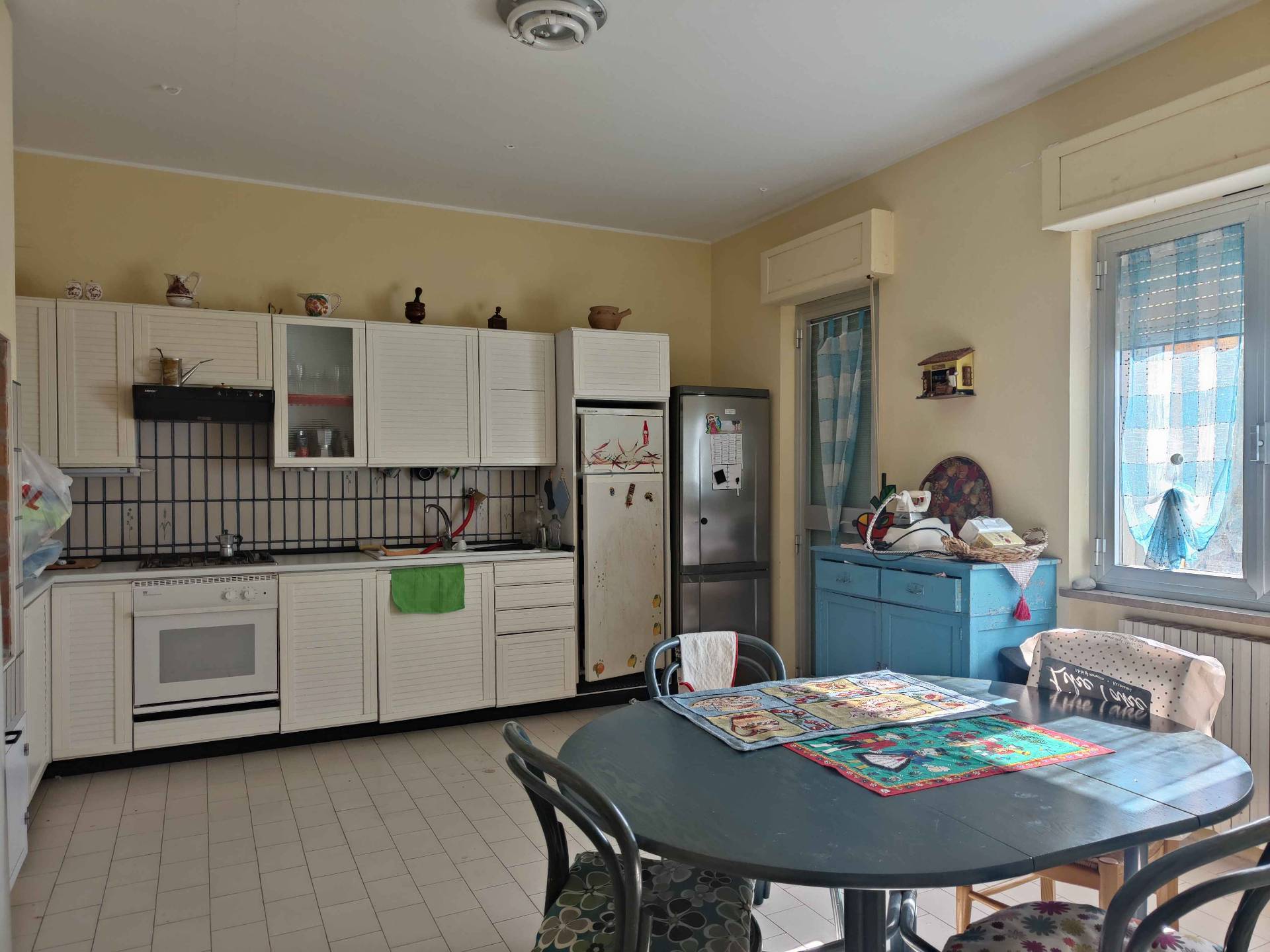 Rustico/Casale in vendita a Acquaviva Picena, Centrale