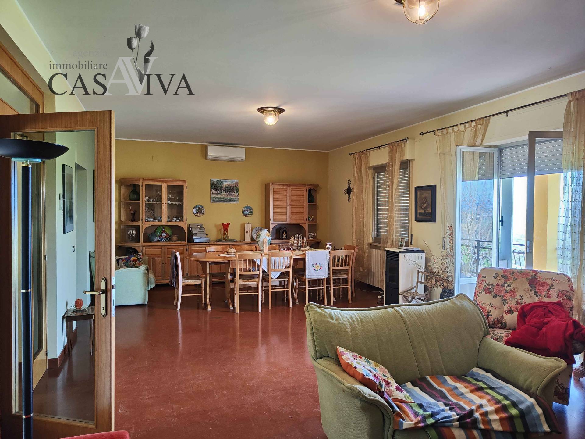 Rustico/Casale in vendita a Acquaviva Picena, Centrale