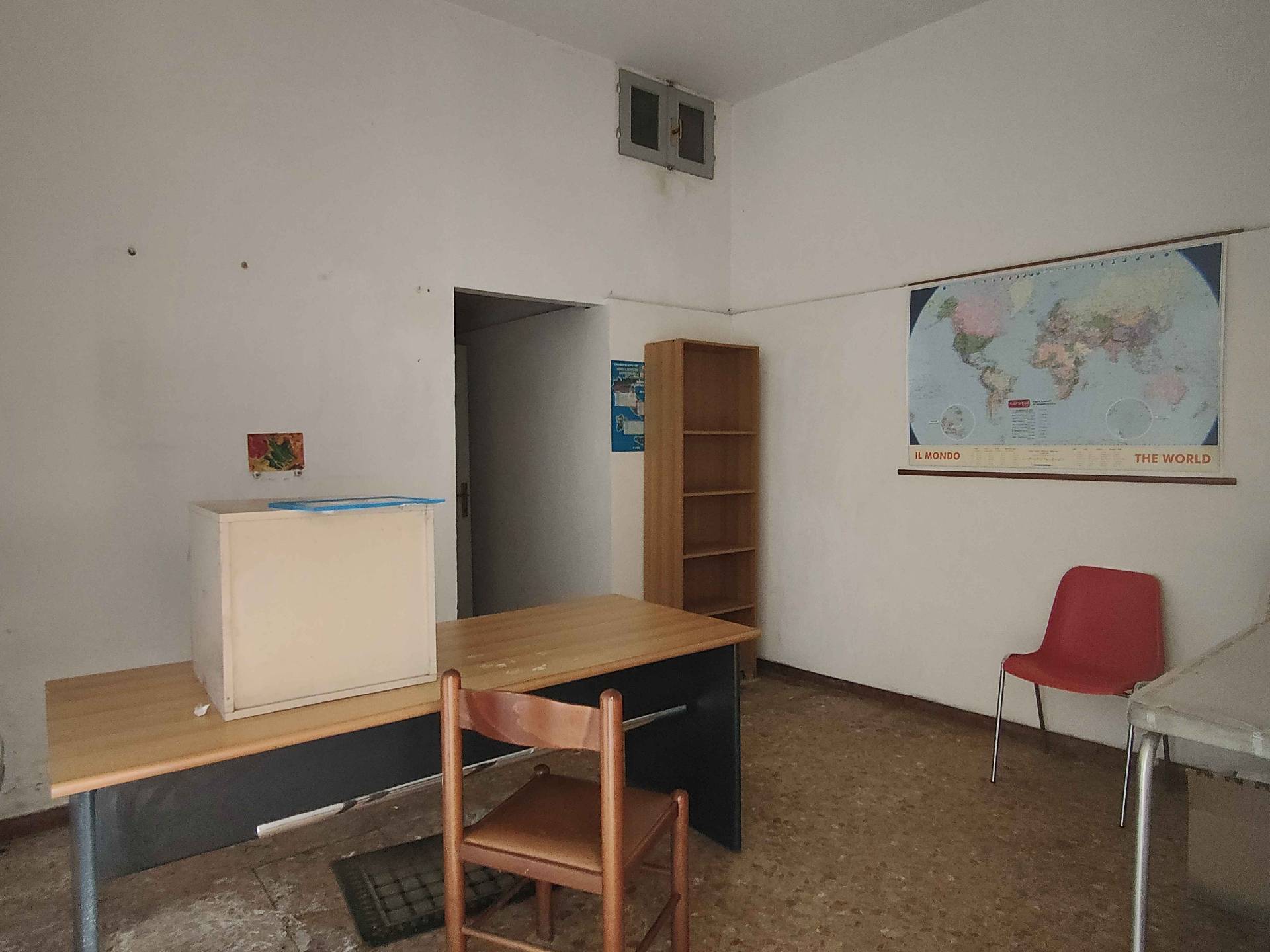 Studio/Ufficio in vendita a Acquaviva Picena, Centrale