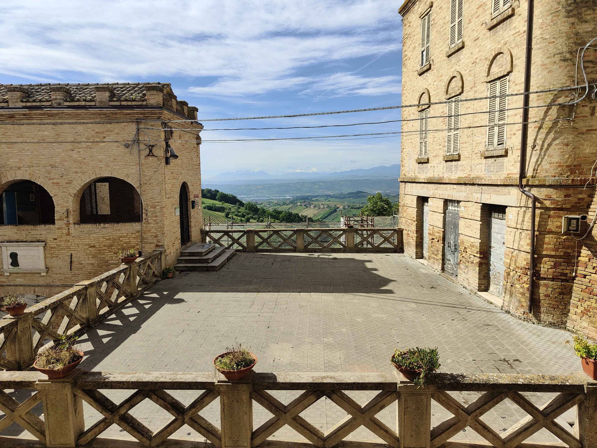 Porzione di Casa in vendita a Acquaviva Picena, Centro storico