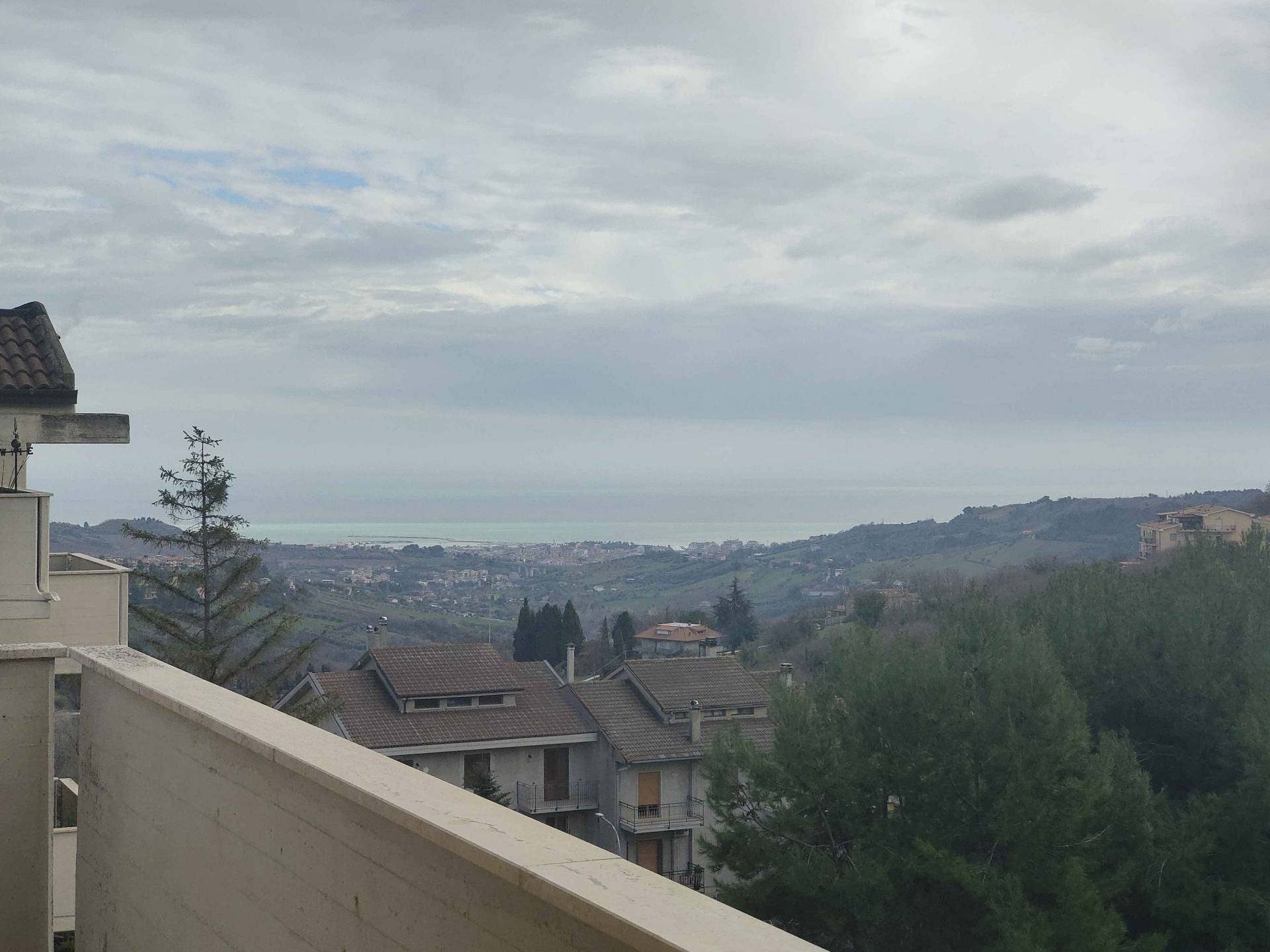 Appartamento in vendita a Acquaviva Picena, Residenziale