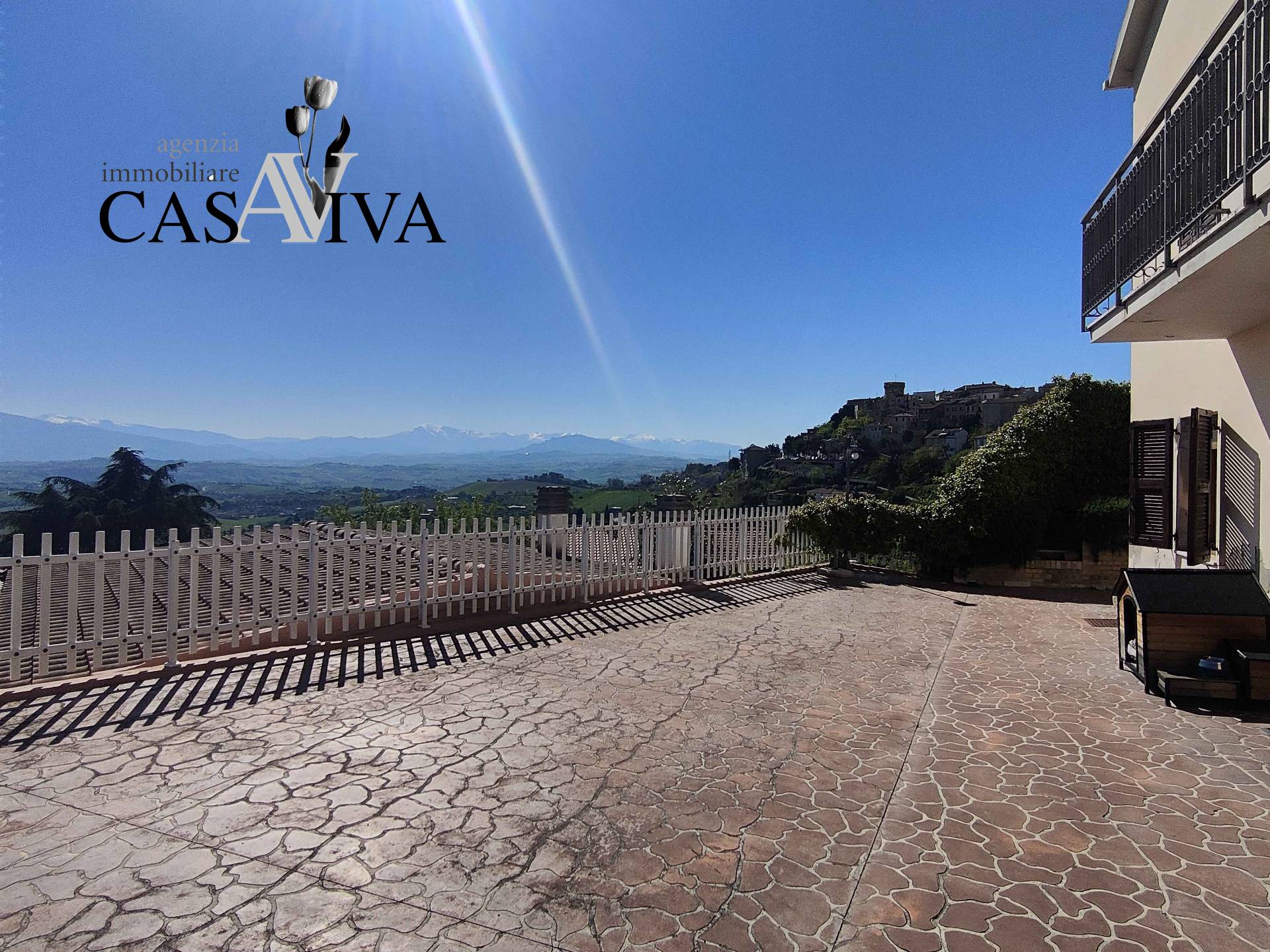 Casa indipendente in vendita a Acquaviva Picena, Centrale