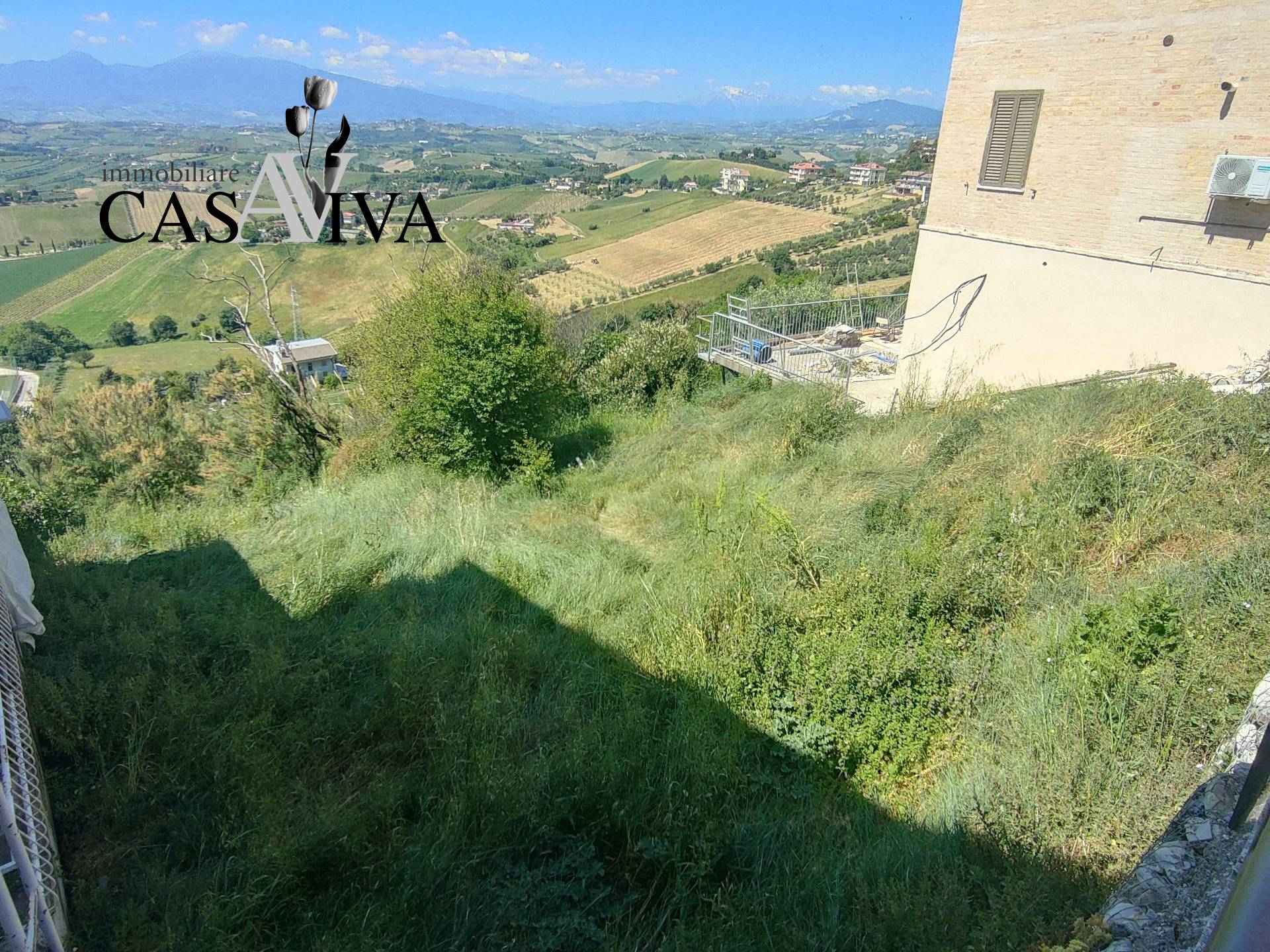 Terreno edificabile in vendita a Acquaviva Picena, Centrale