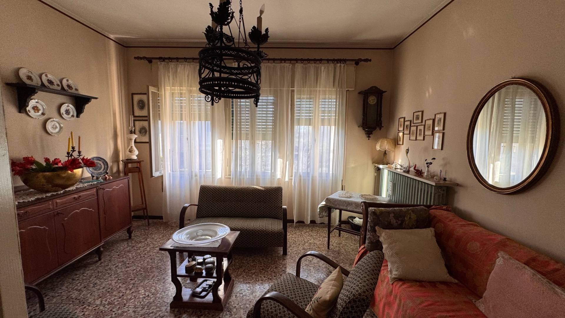 Singola in vendita a Treviso