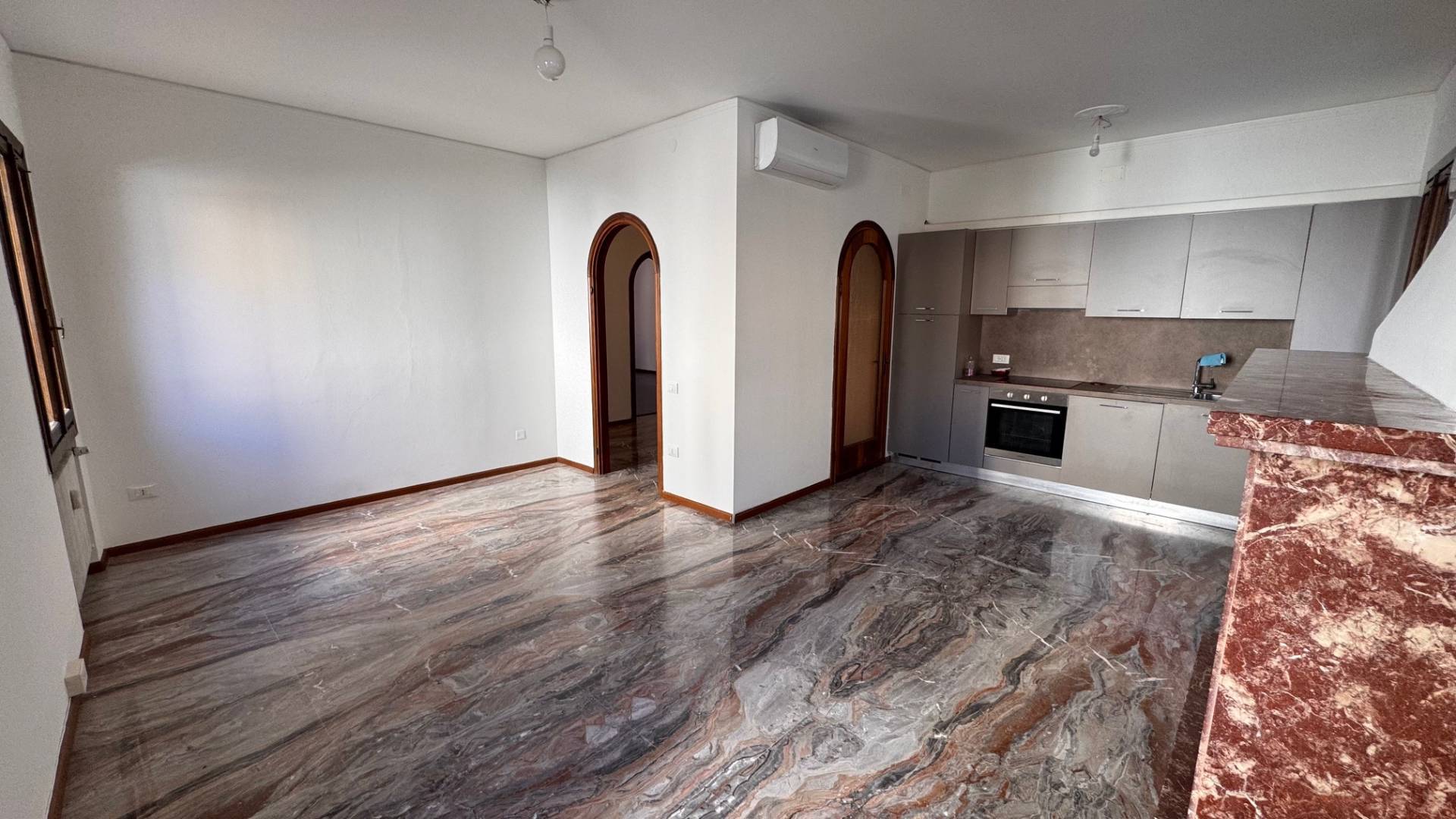 2 Camere in vendita a Treviso, Centro storico