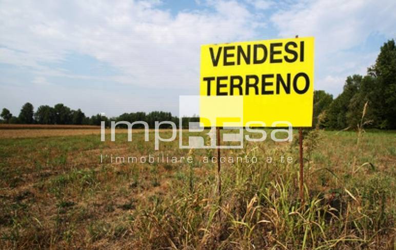 Terreno in vendita a Salgareda