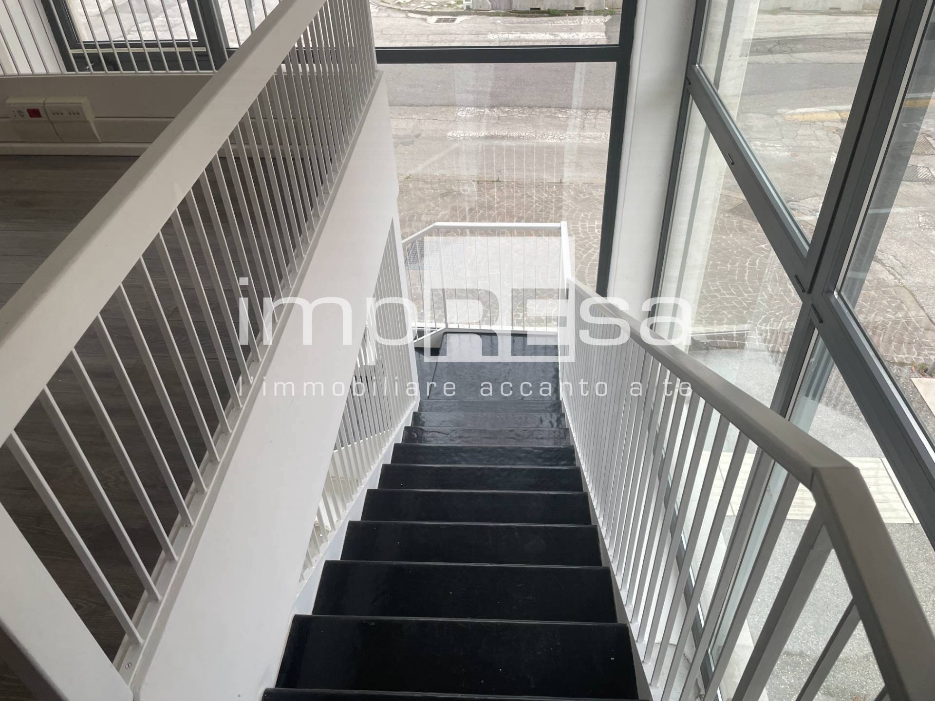 Negozio in affitto a Treviso