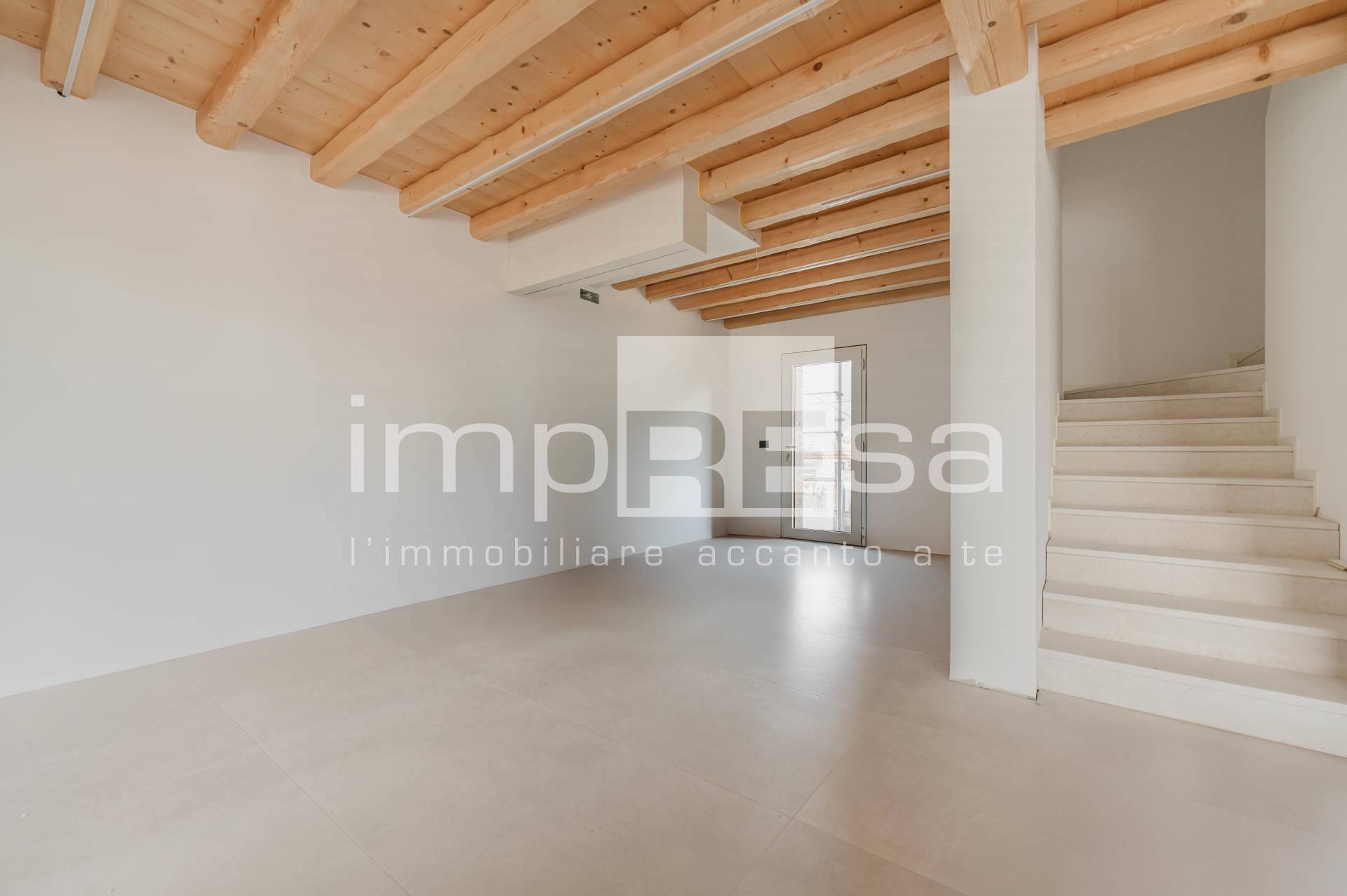 Casa indipendente in vendita a Cimadolmo, San Michele di Piave