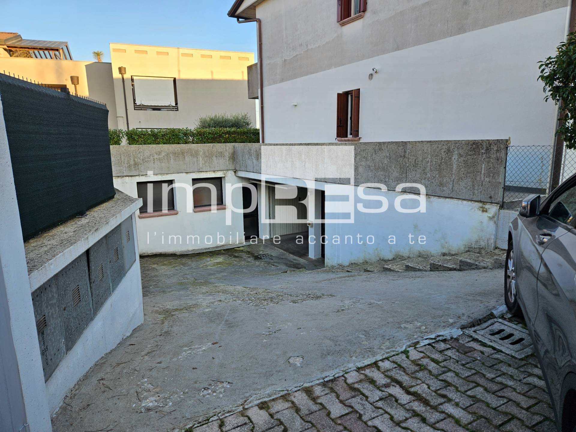 Garage in vendita a Casier, Dosson