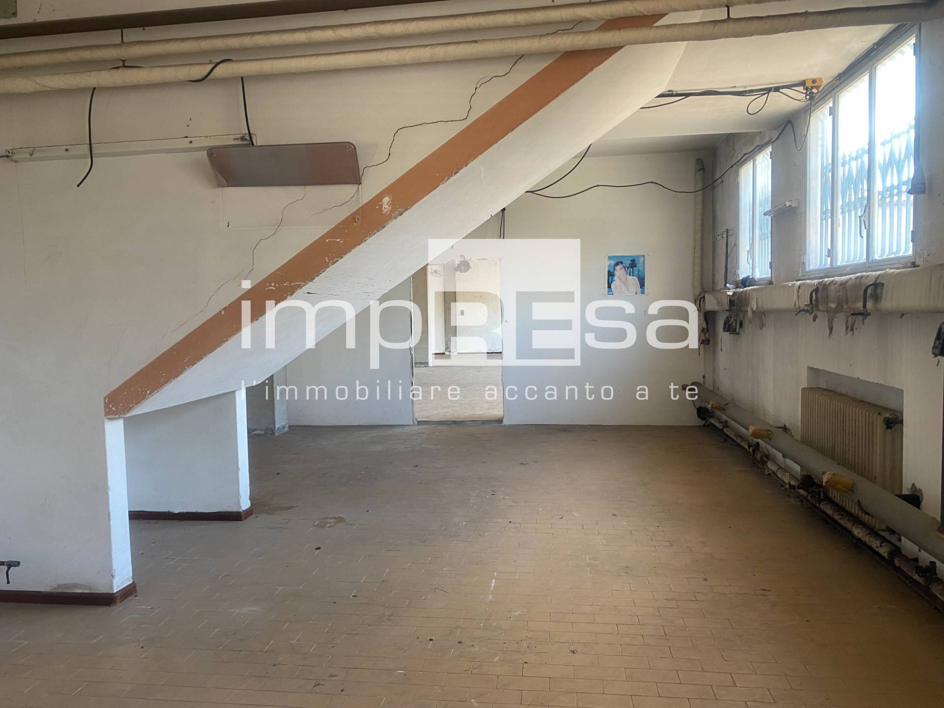 Magazzino in affitto a Carbonera, Biban