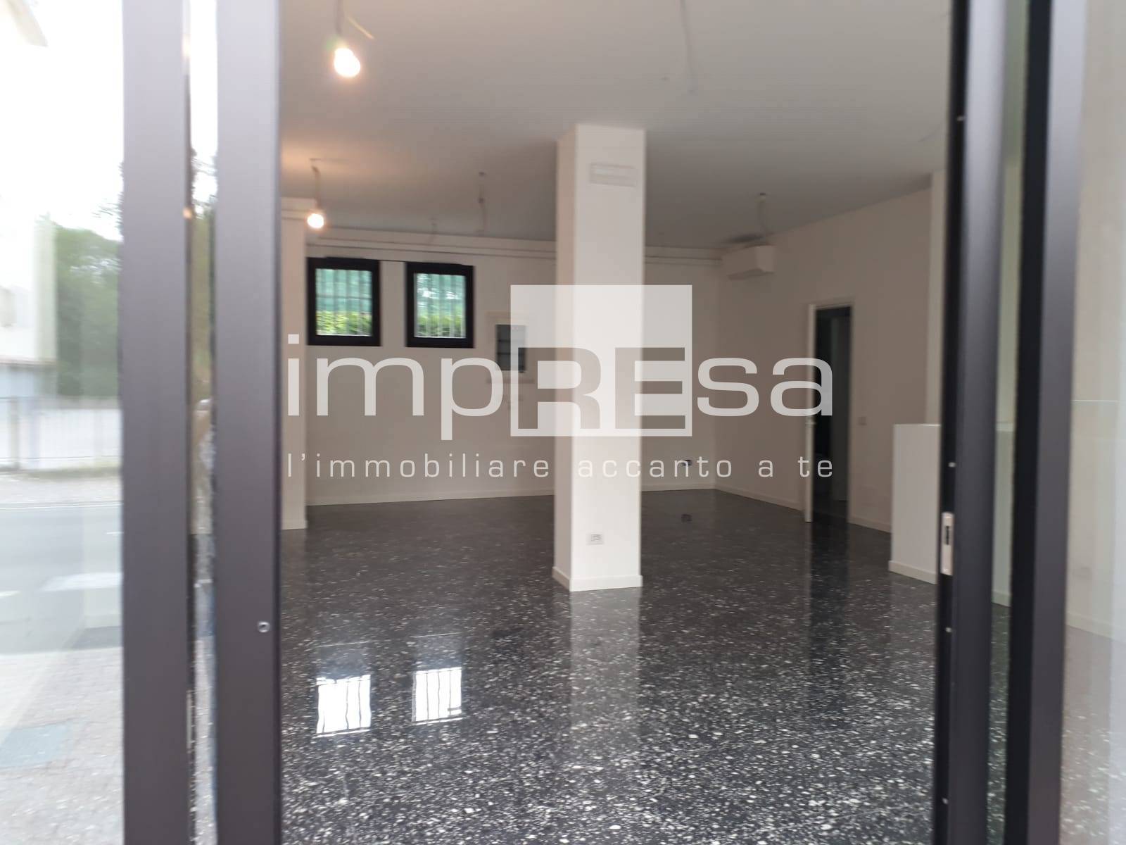 Negozio in affitto a Treviso, Fiera