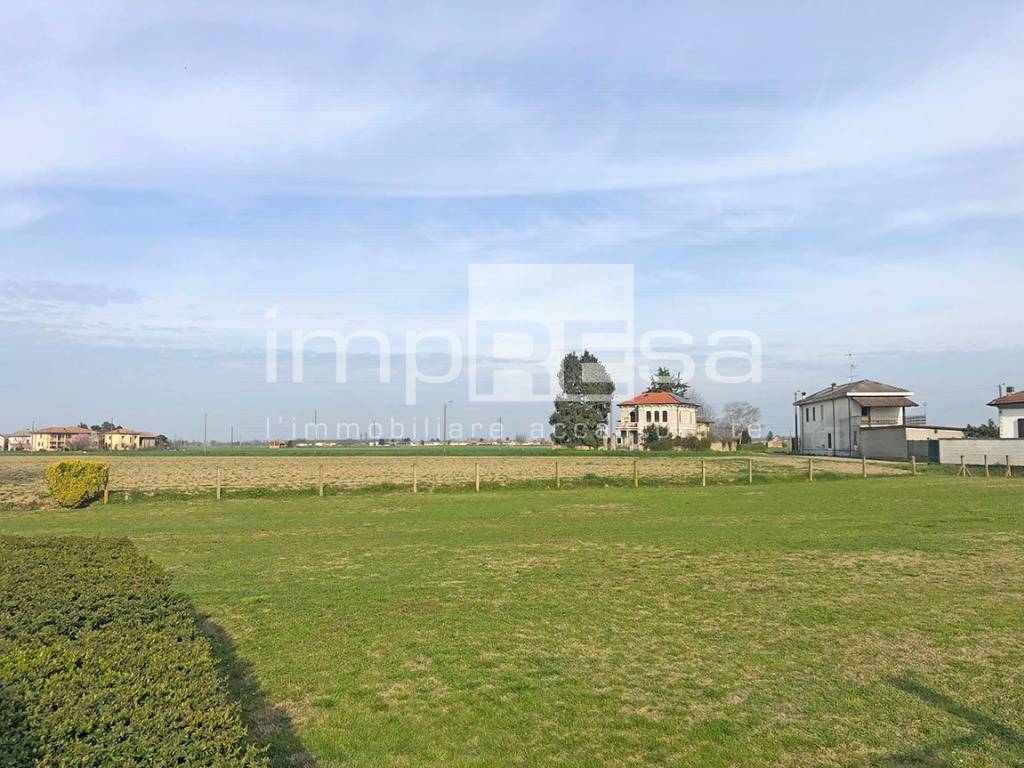 Terreno edificabile residenziale in vendita a Breda di Piave, Pero