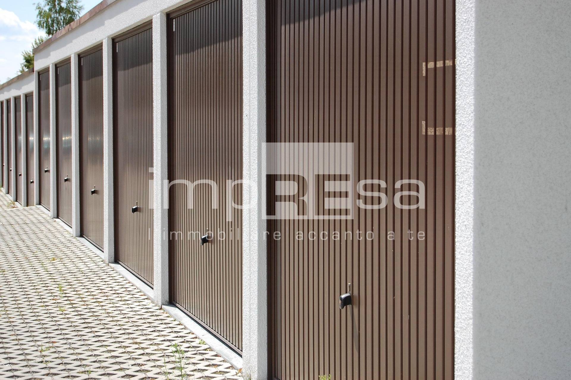 Garage in vendita a Silea, Lanzago