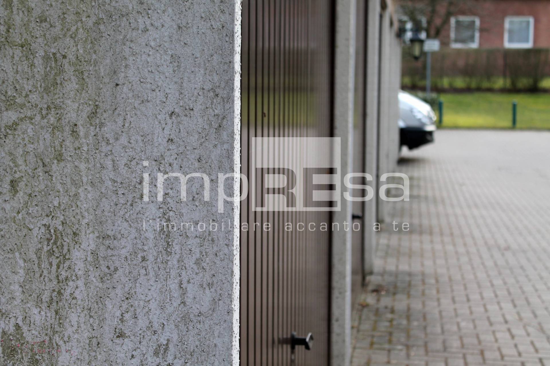Garage in vendita a Silea, Lanzago
