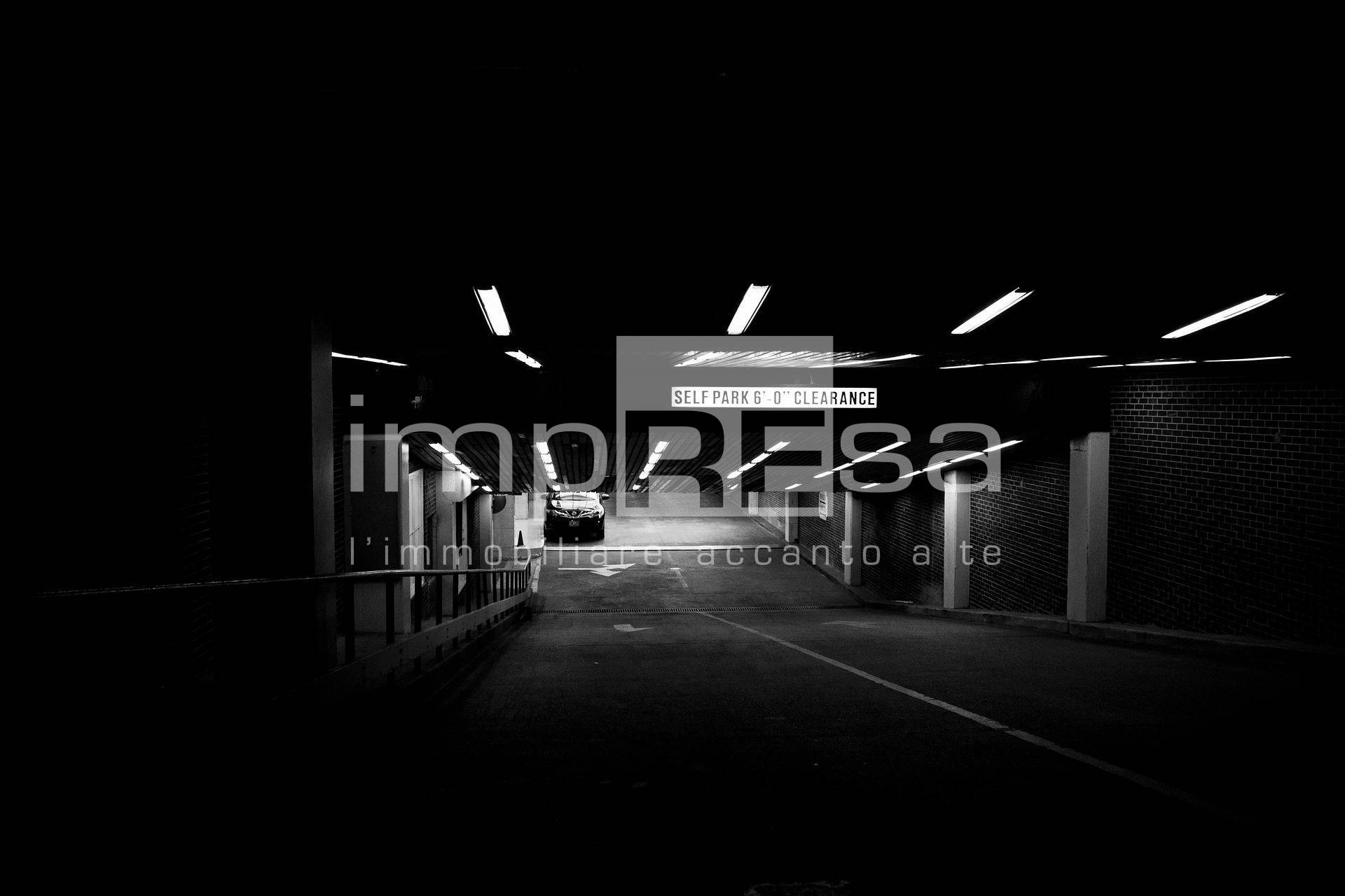 Garage in vendita a Silea, Lanzago