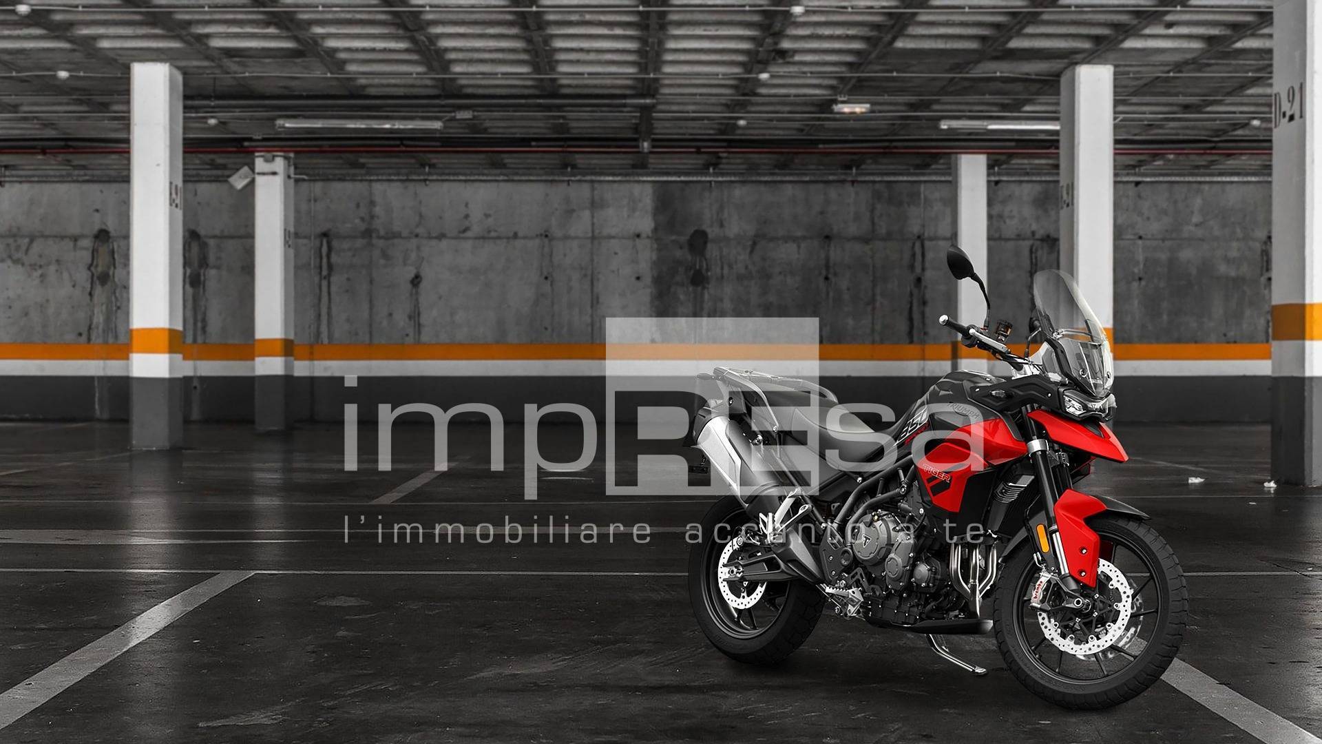 Garage in vendita a Silea, Lanzago
