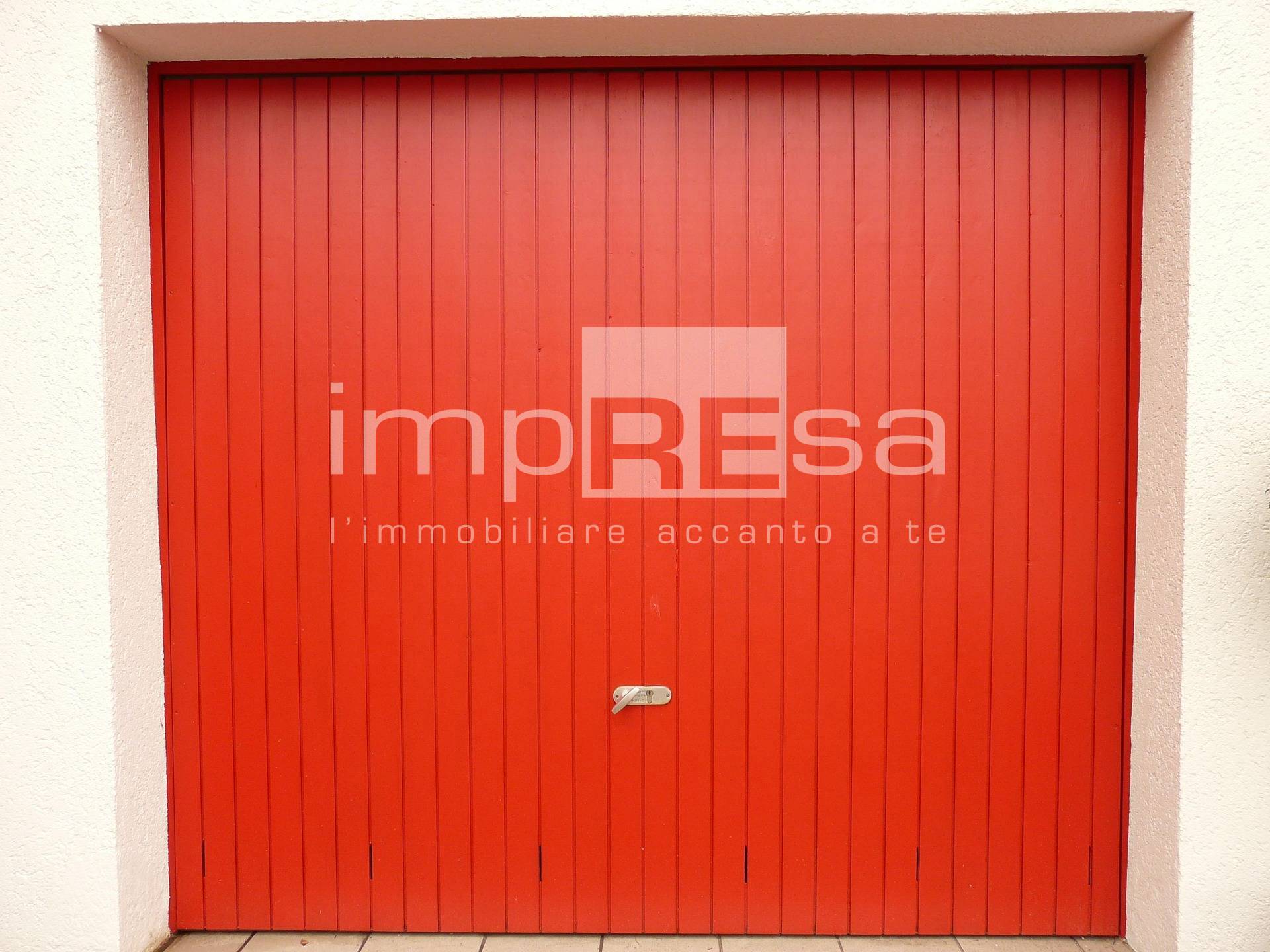 Garage in vendita a Silea, Lanzago
