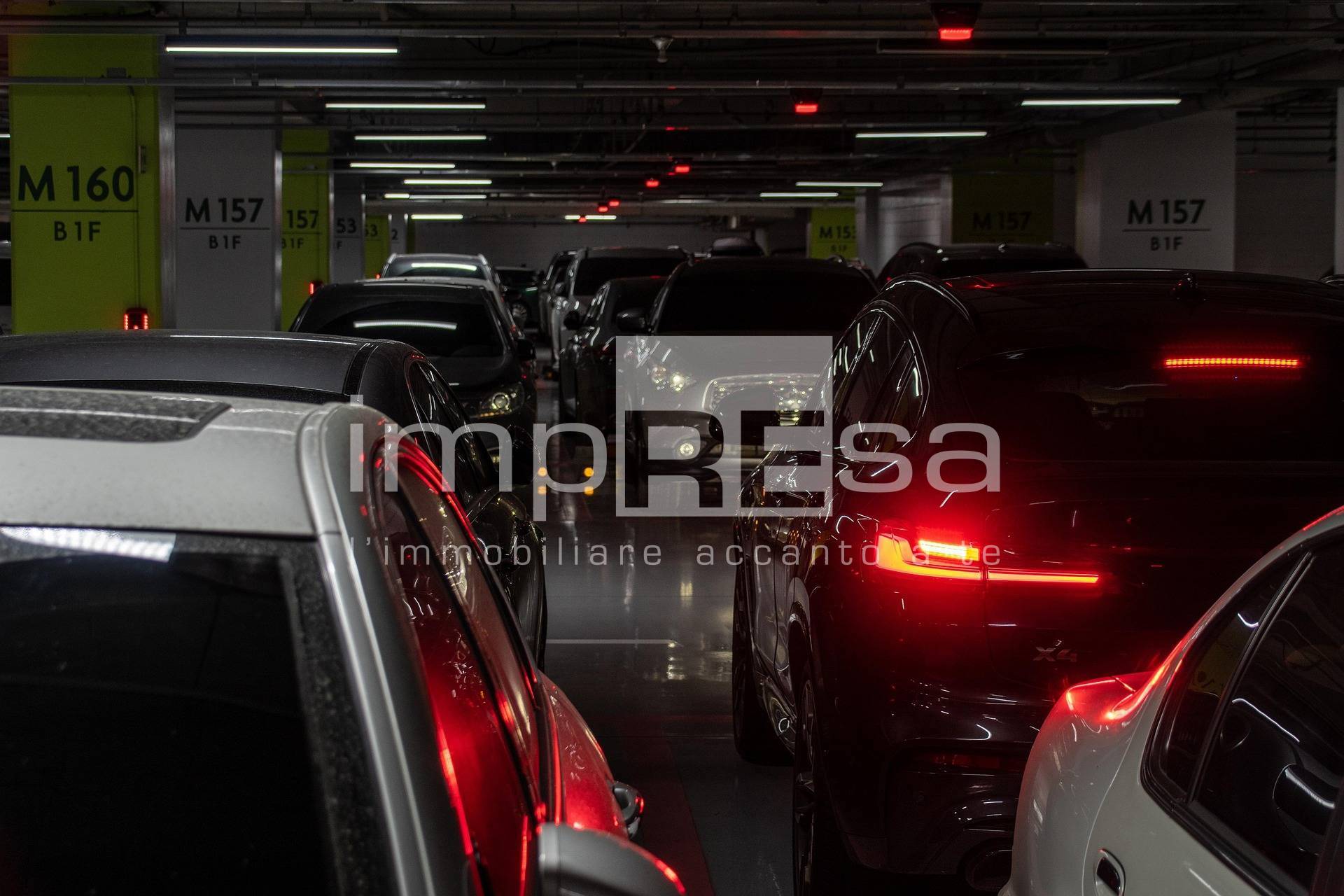 Garage in vendita a Silea, Lanzago
