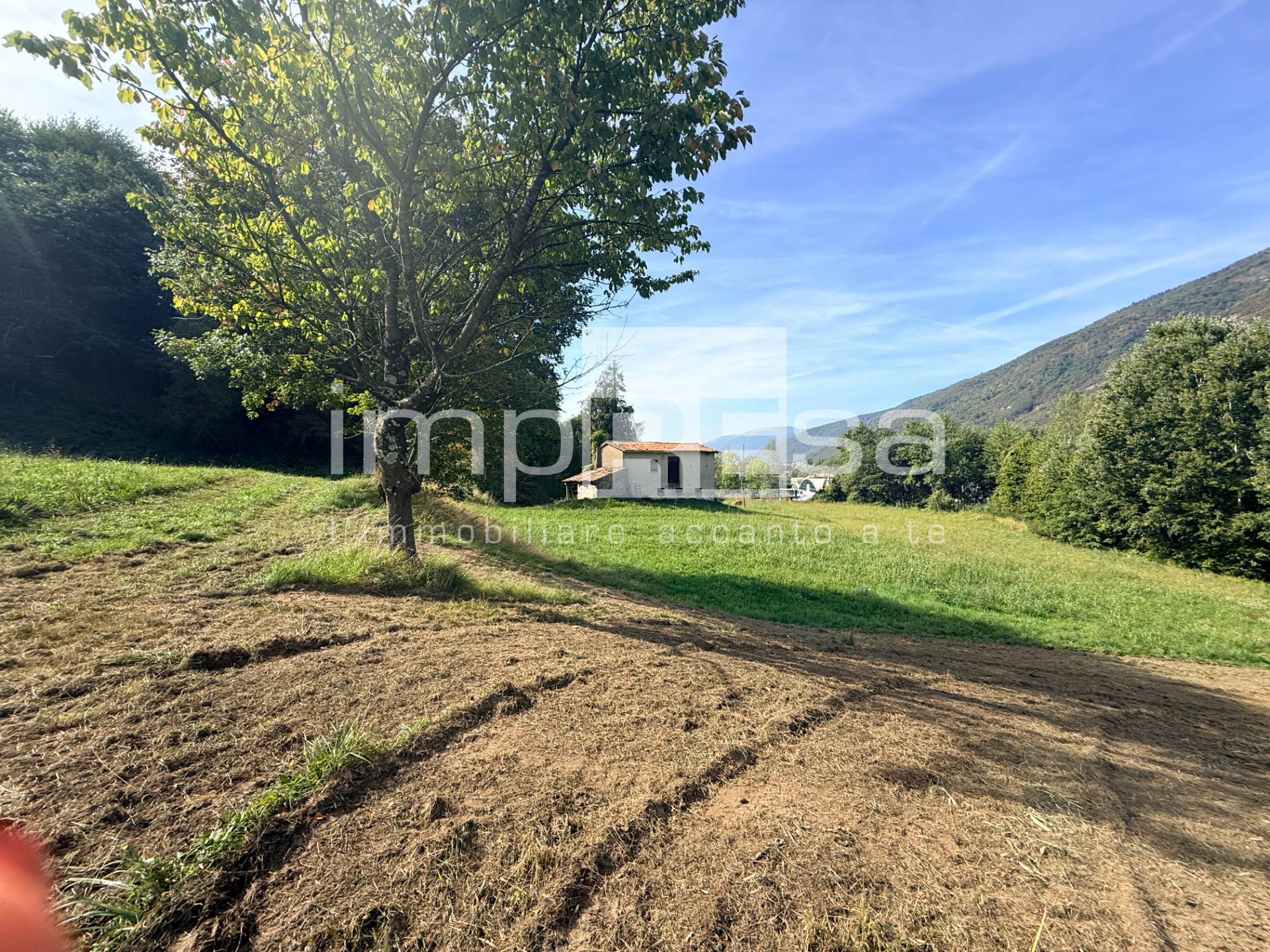 Rustico/Casale in vendita a Revine Lago, Lago
