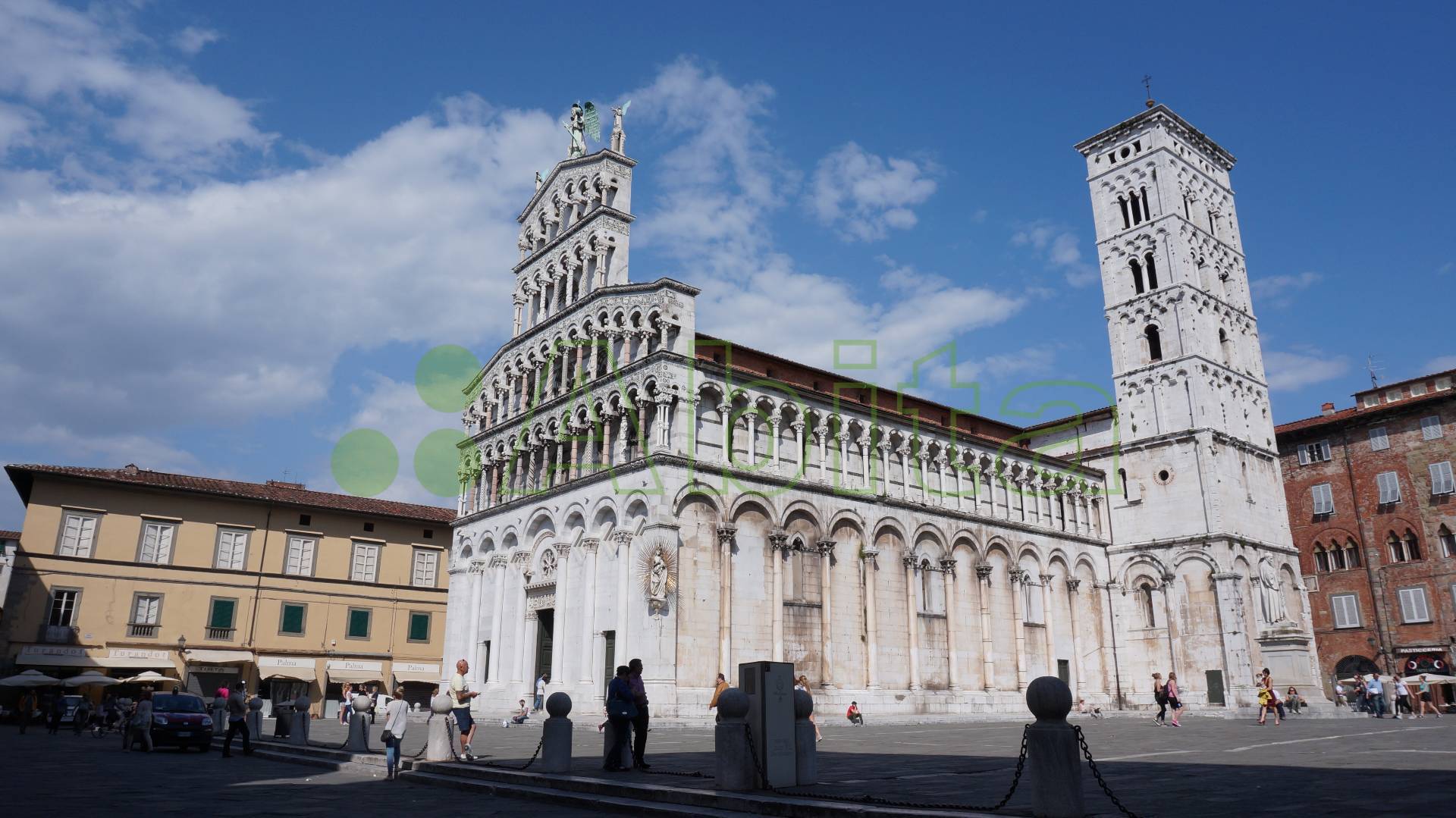 Negozio in vendita, Lucca centro storico