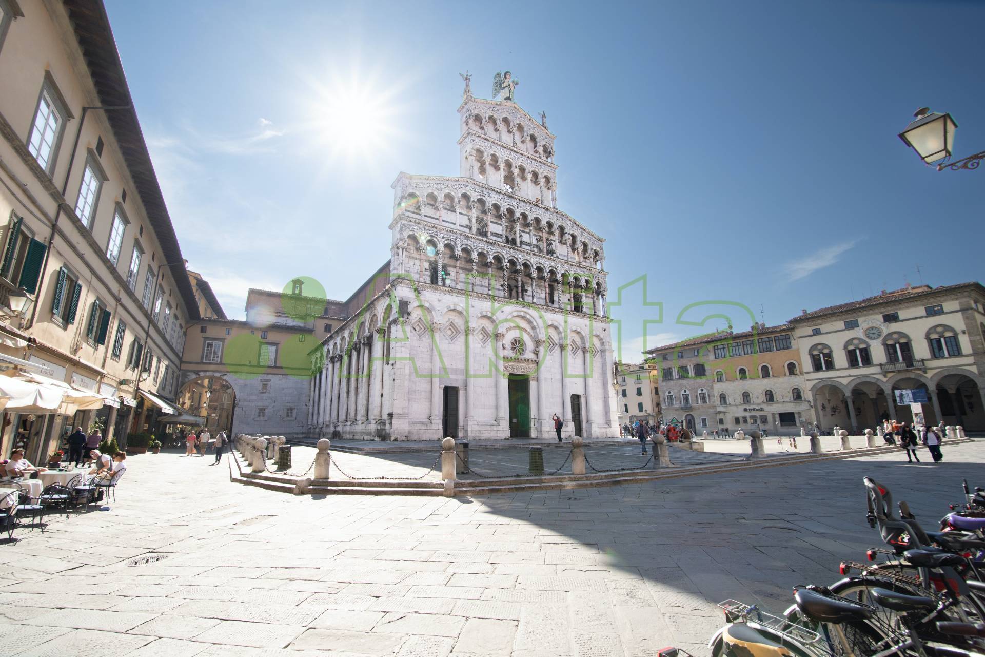 Negozio in affitto, Lucca centro storico