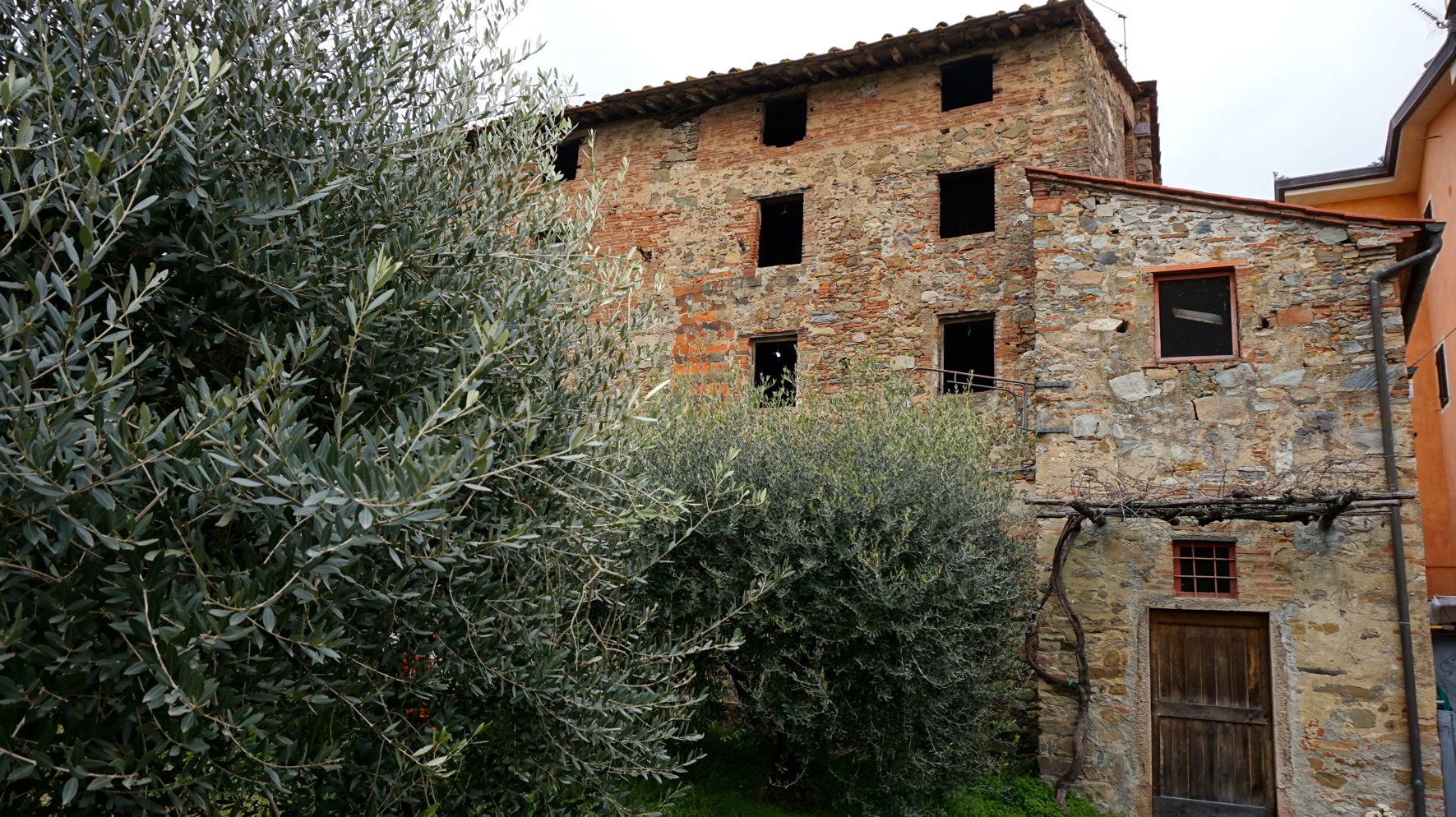 Rustico in vendita a Capannori, San Ginese