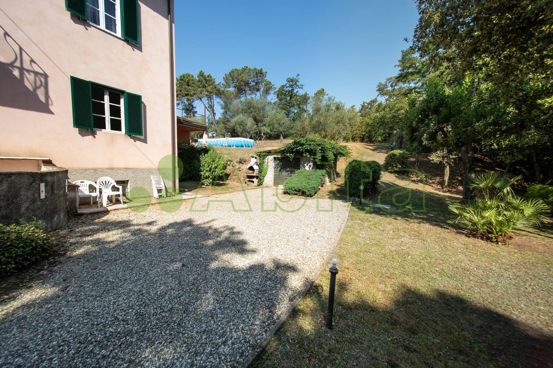 Bifamiliare in vendita a Lucca, San Macario in Piano