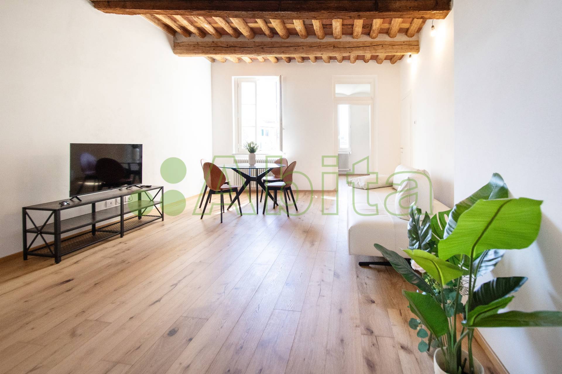 Appartamento in affitto a Lucca, Centro storico