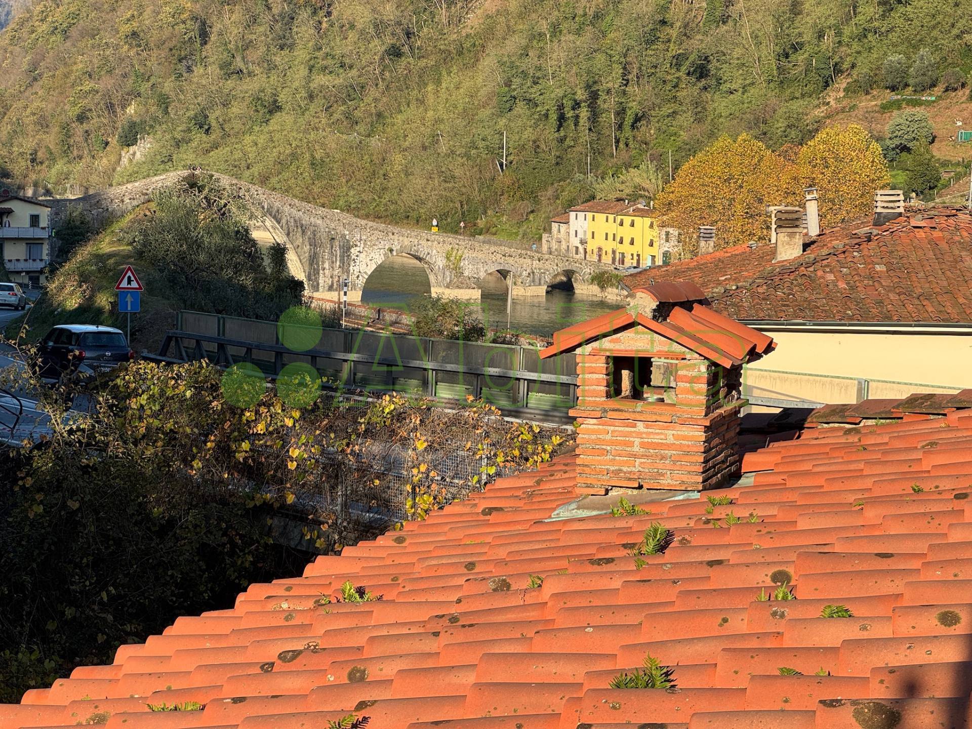 Appartamento in vendita a Borgo a Mozzano, centro storico