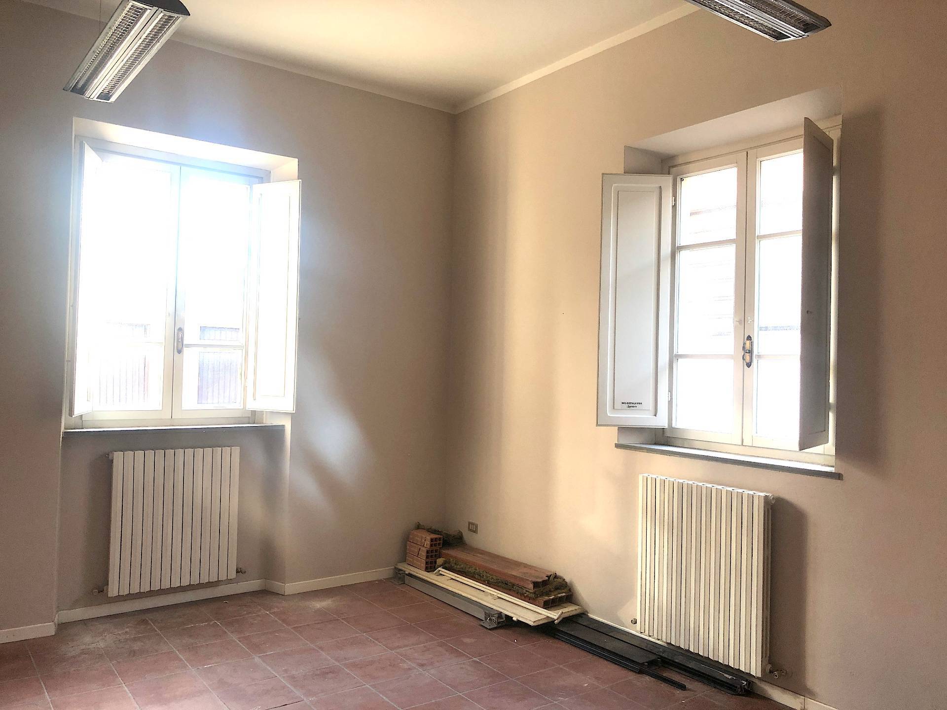 Studio/Ufficio in vendita a Lucca, Borgo Giannotti